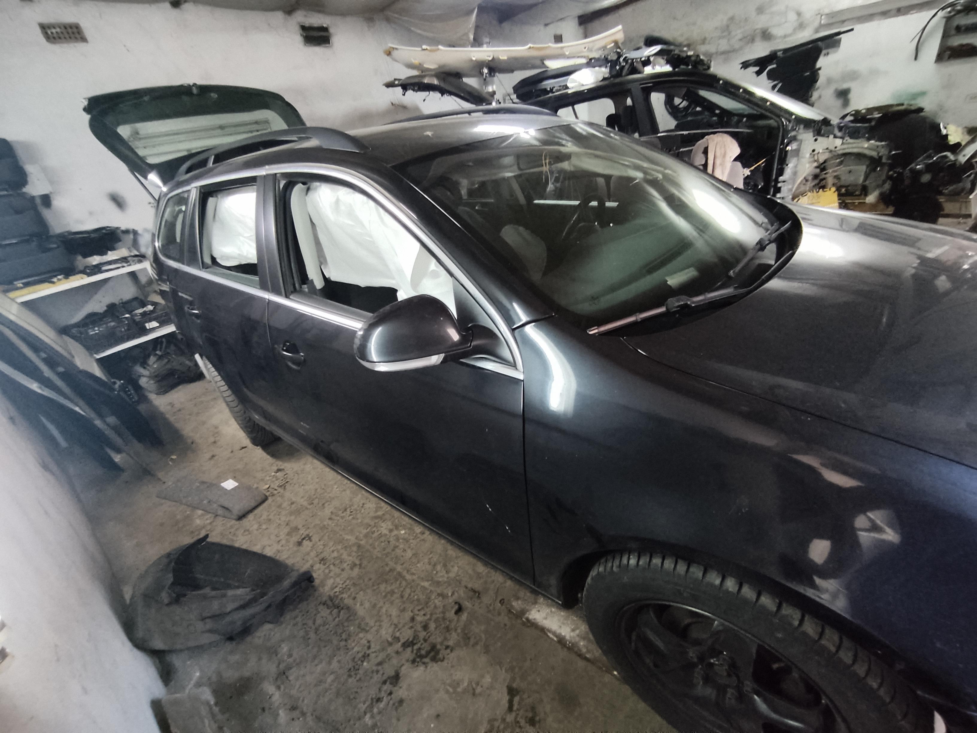 Авторозборка VOLKSWAGEN GOLF VI універсал (AJ5) (2009 - 2014)
