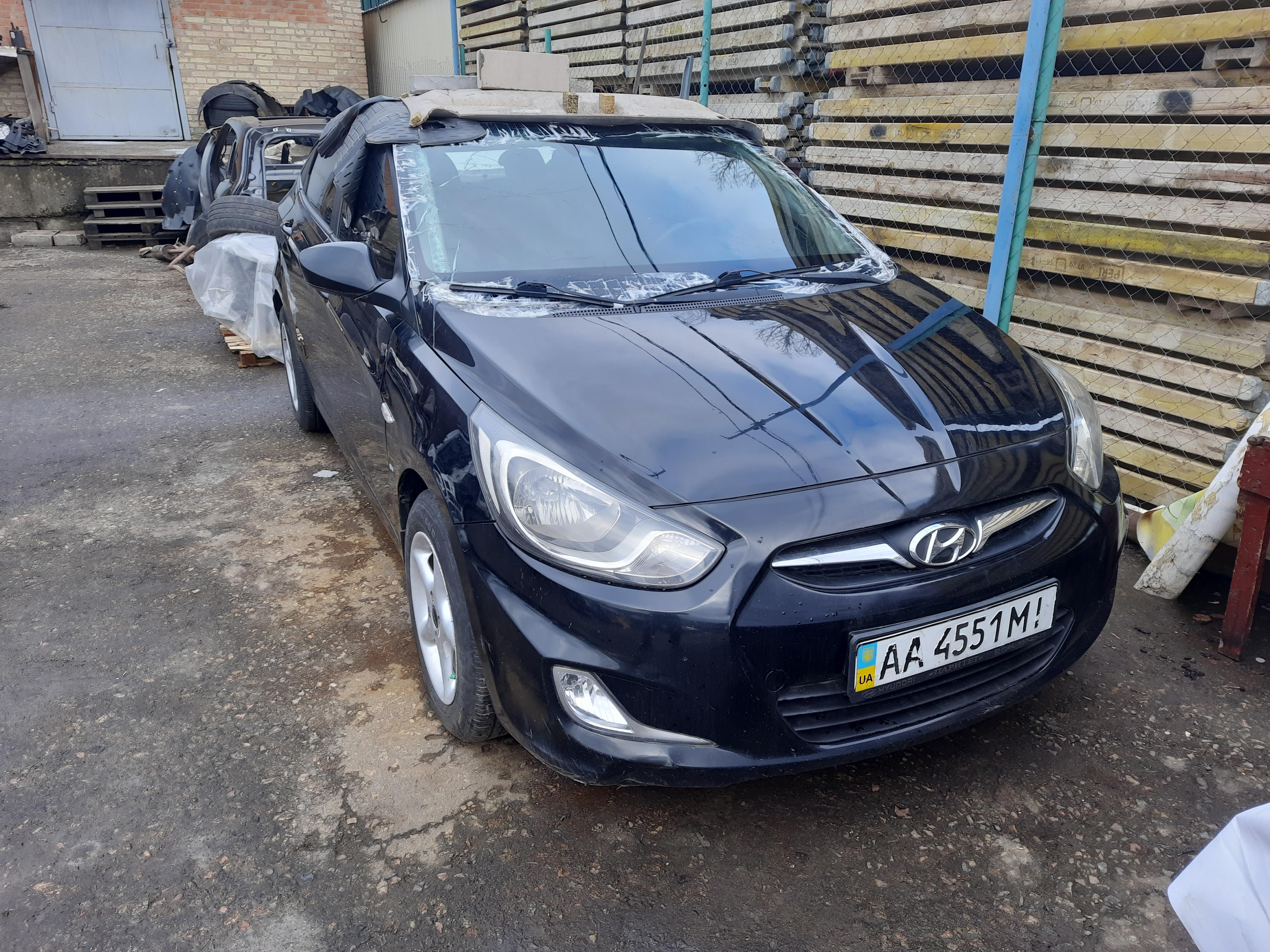 Розбірка HYUNDAI ACCENT IV седан (RB) (2010 - 2014)