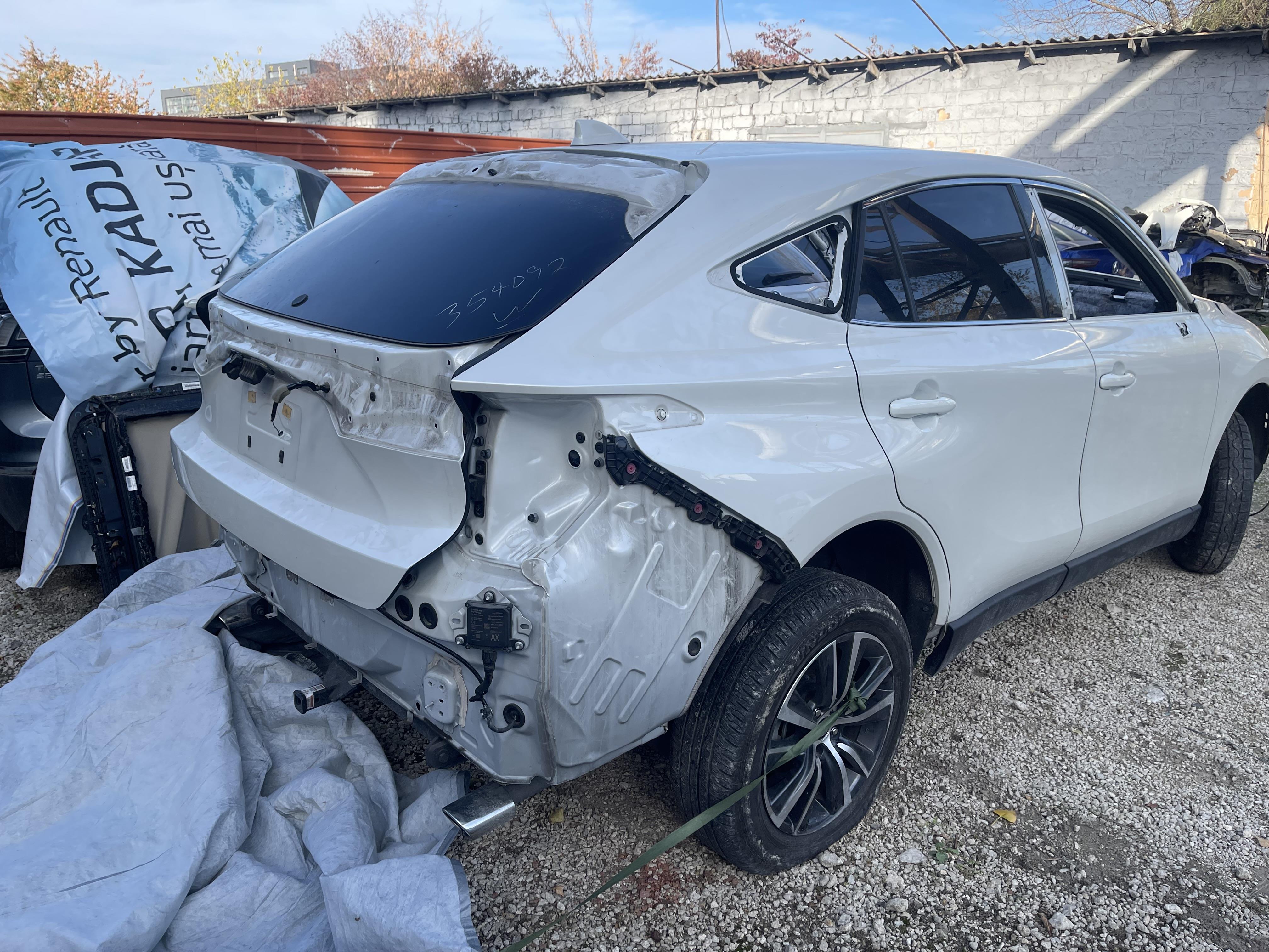 Розбірка TOYOTA VENZA позашляховик (H85) (2020 - 2026)