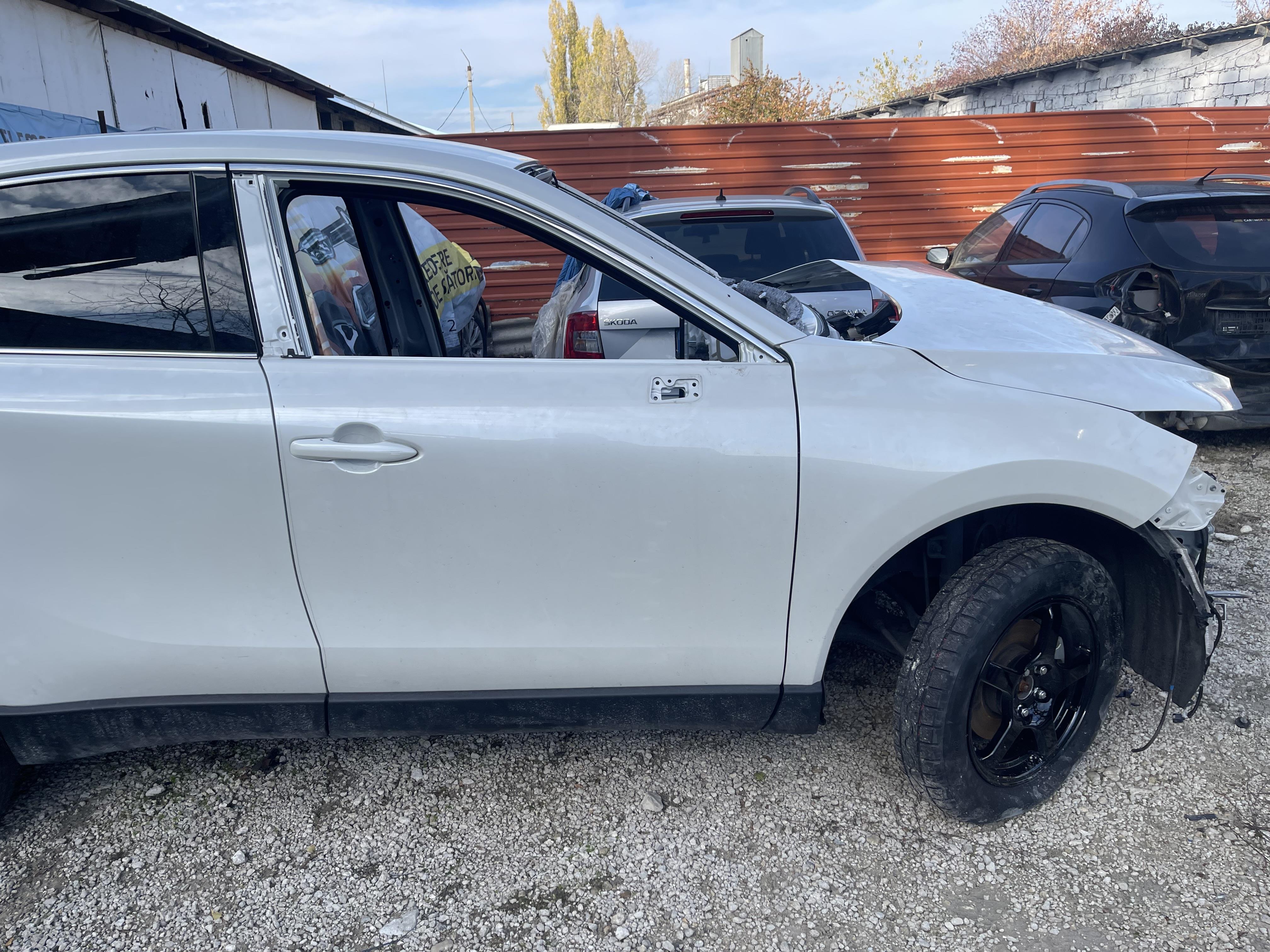 Авторозборка TOYOTA VENZA позашляховик (H85) (2020 - 2026)