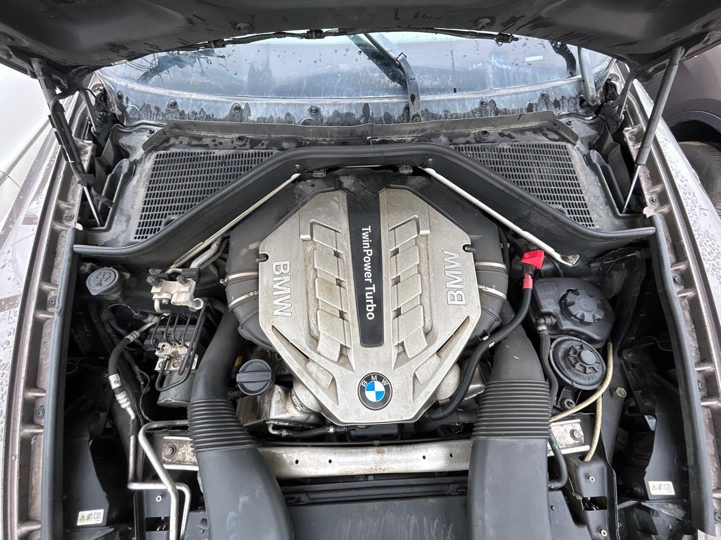 Разборка BMW X5 внедорожник (E70) (02.07 - 13)