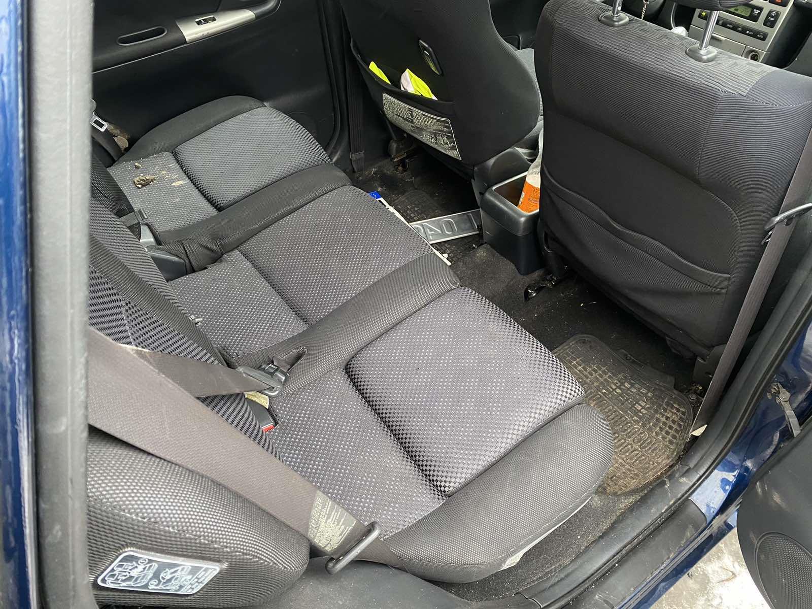 Авторозборка TOYOTA COROLLA VERSO мінівен (E12J) (2001 - 2004)