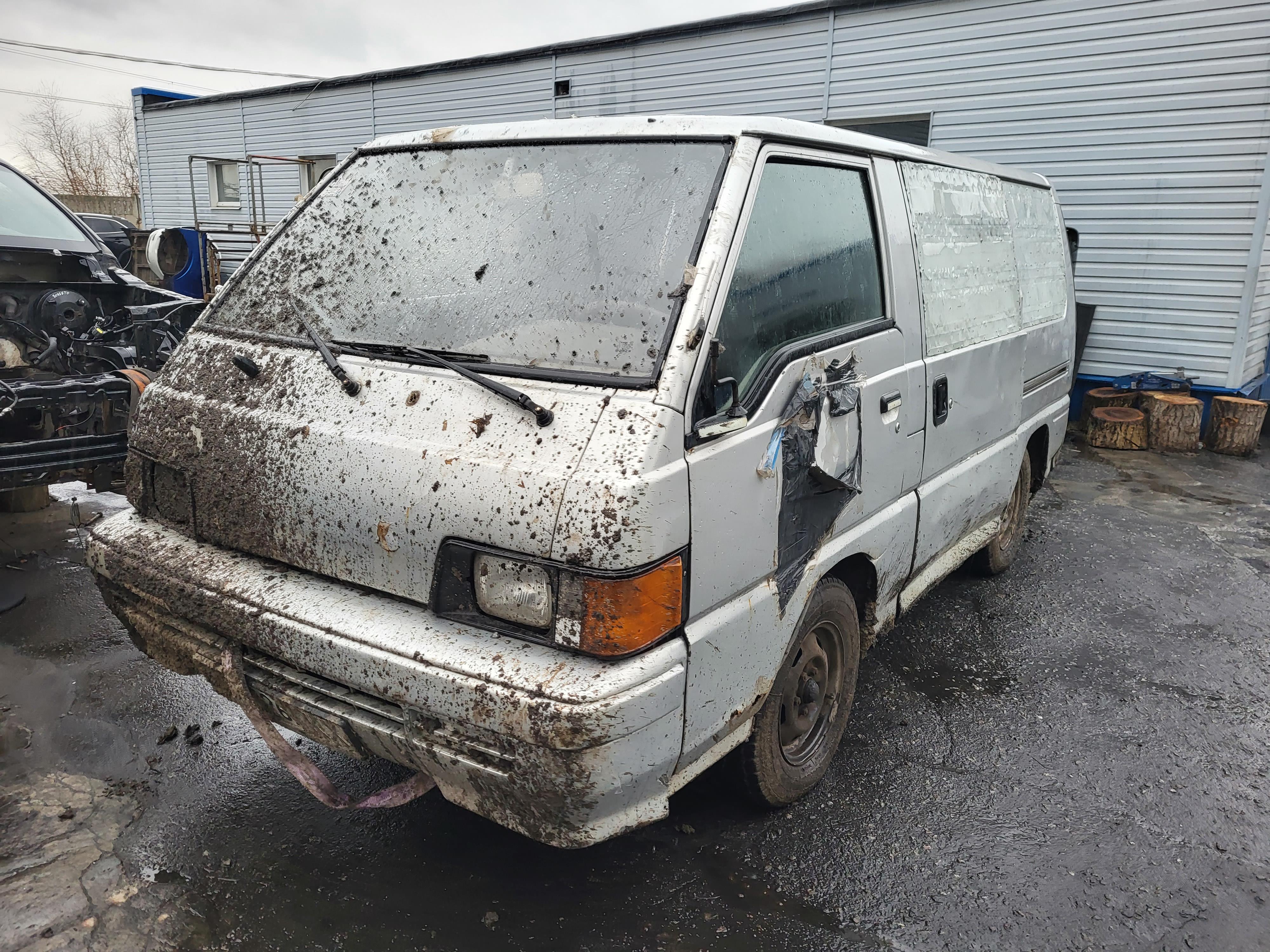 Разборка MITSUBISHI L 300 автобус (P0W, P1W, P2W) (1986 - 2008)