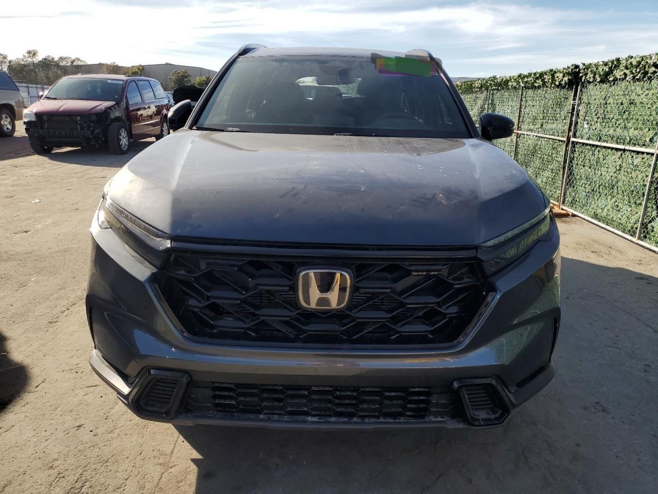 Розбірка HONDA CR-V V позашляховик (RW) (2016 - 2025)