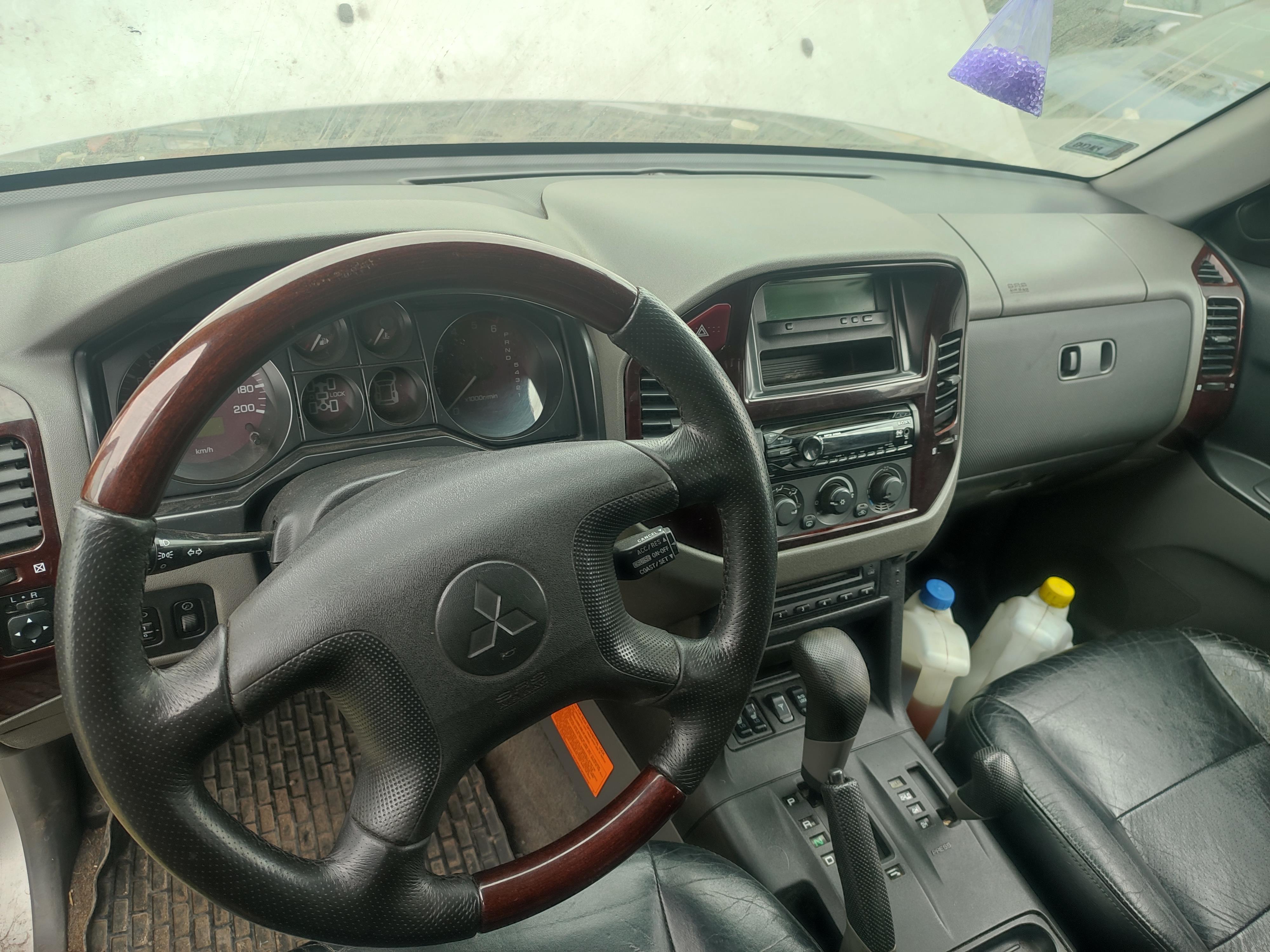 Авторазборка MITSUBISHI PAJERO III внедорожник (V70) LONG (2000 - 2006)