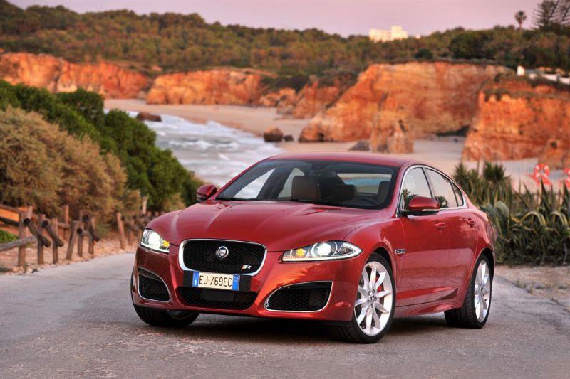 Розбірка JAGUAR XF седан (X250) (01.08 - 12.15)