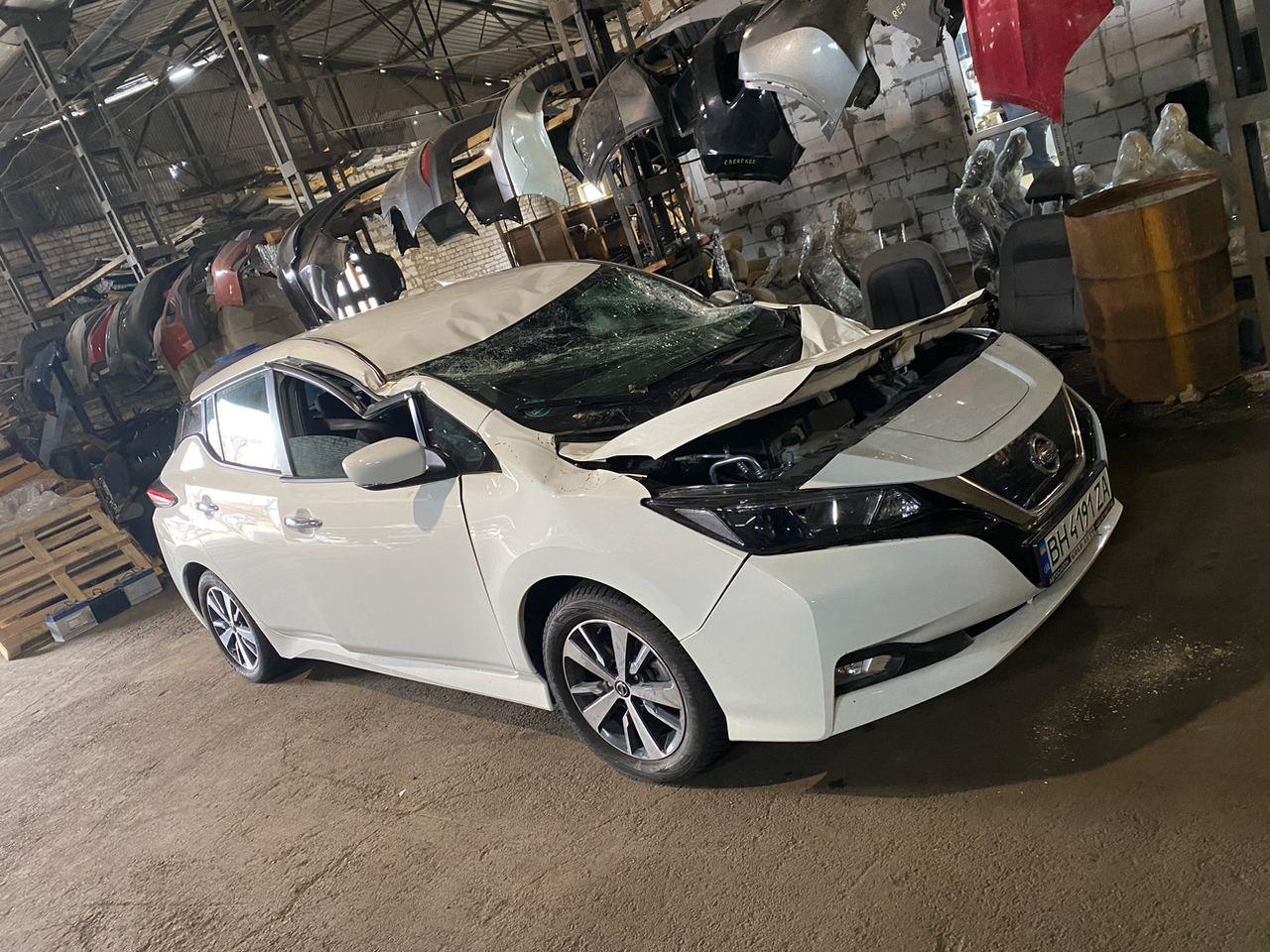 Розбірка NISSAN LEAF II хетчбек (ZE1E) (2017 - 2025)