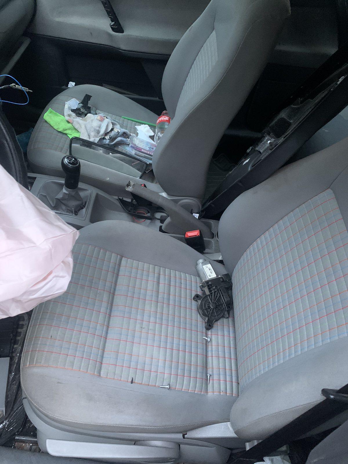 Авторозборка VOLKSWAGEN POLO IV хетчбек (9N, 9A) (2001 - 2014)