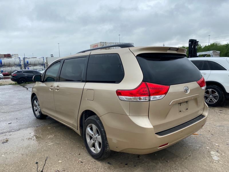 Авторозборка TOYOTA SIENNA мінівен (L3) (2010 - 2020)