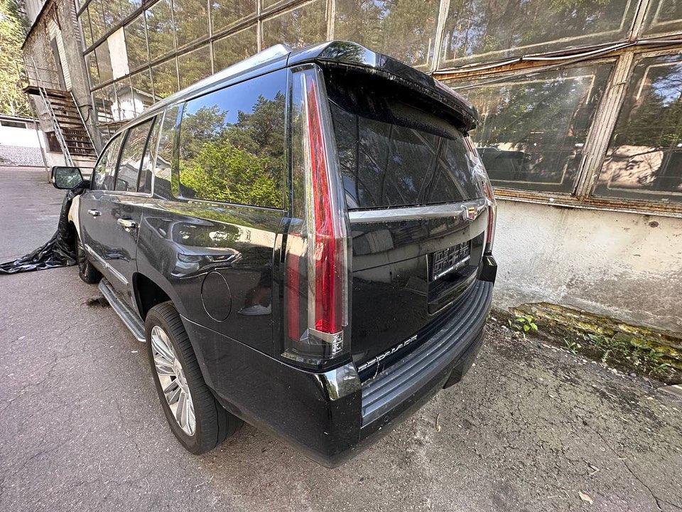 Розбірка CADILLAC ESCALADE IV позашляховик (GMTK2XL) (2015 - 2026)