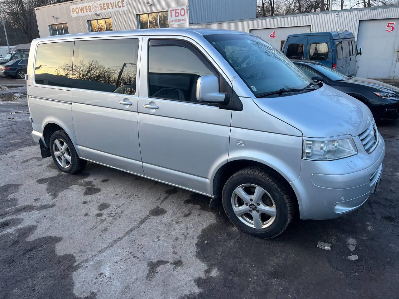 Разборка Volkswagen Transporter T5 (7HB, 7HJ) автобус, купить б/у запчасти