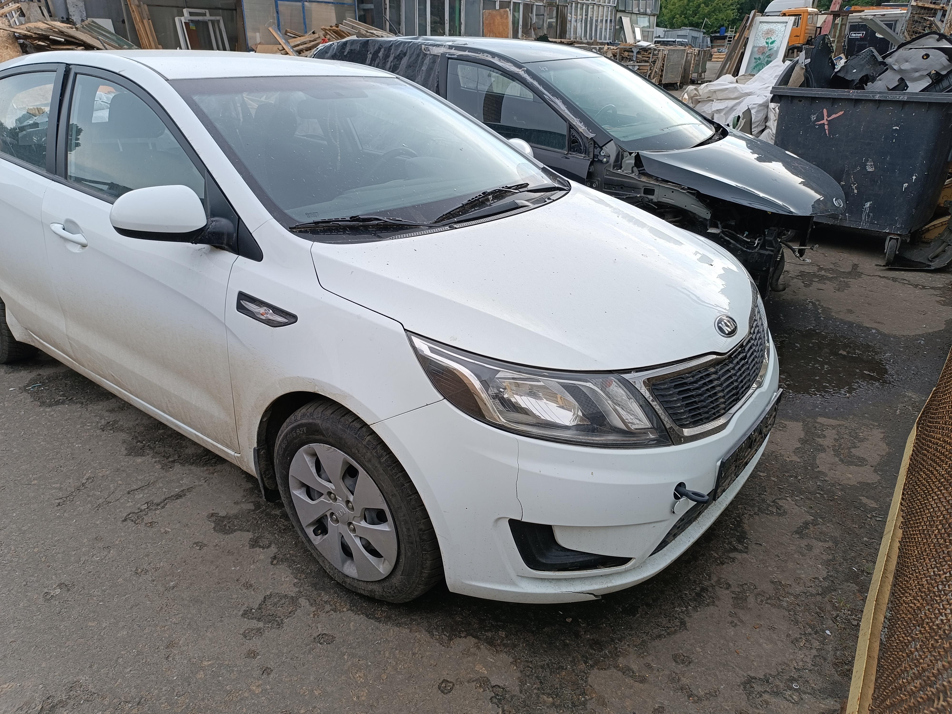 Розбірка KIA RIO III седан (UB) (2010 - 2017)