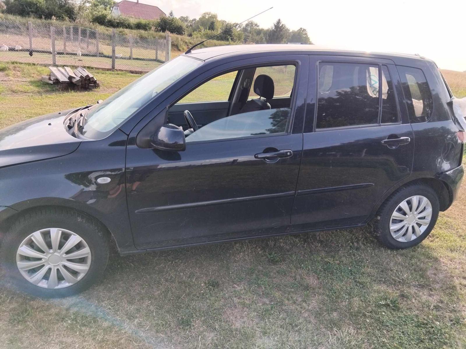 Розбірка MAZDA 2 хетчбек (DY) (01.03 - 07) (2003 - 2007)