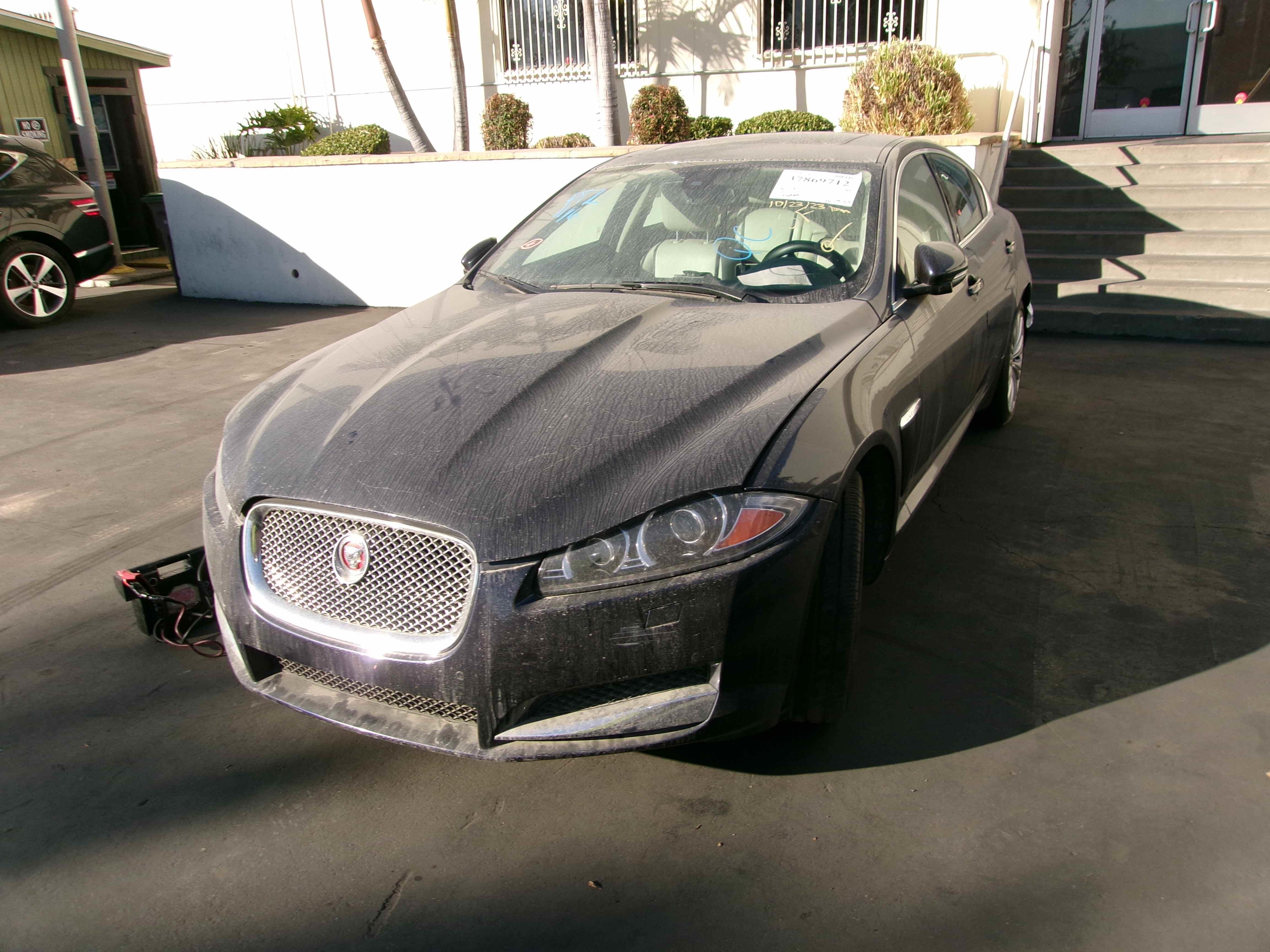 Разборка JAGUAR XF седан (X250) (2008 - 2015)