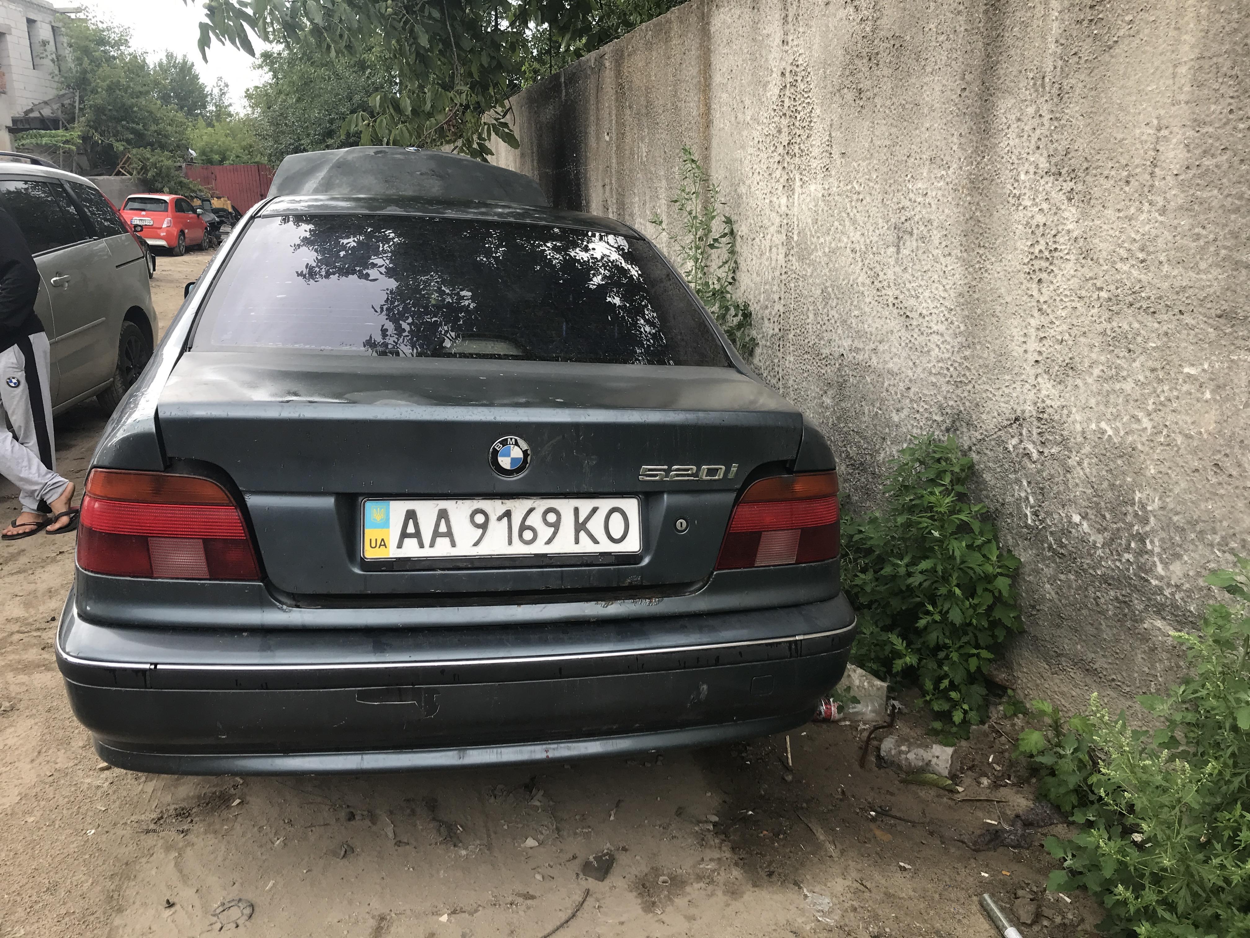 Авторазборка BMW 5 седан (E39) (1995 - 2003)