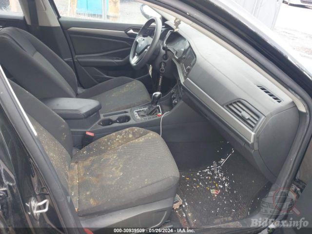 Розбірка VOLKSWAGEN JETTA VII седан (BU3, BU4, BU5) (2018 - 2025)