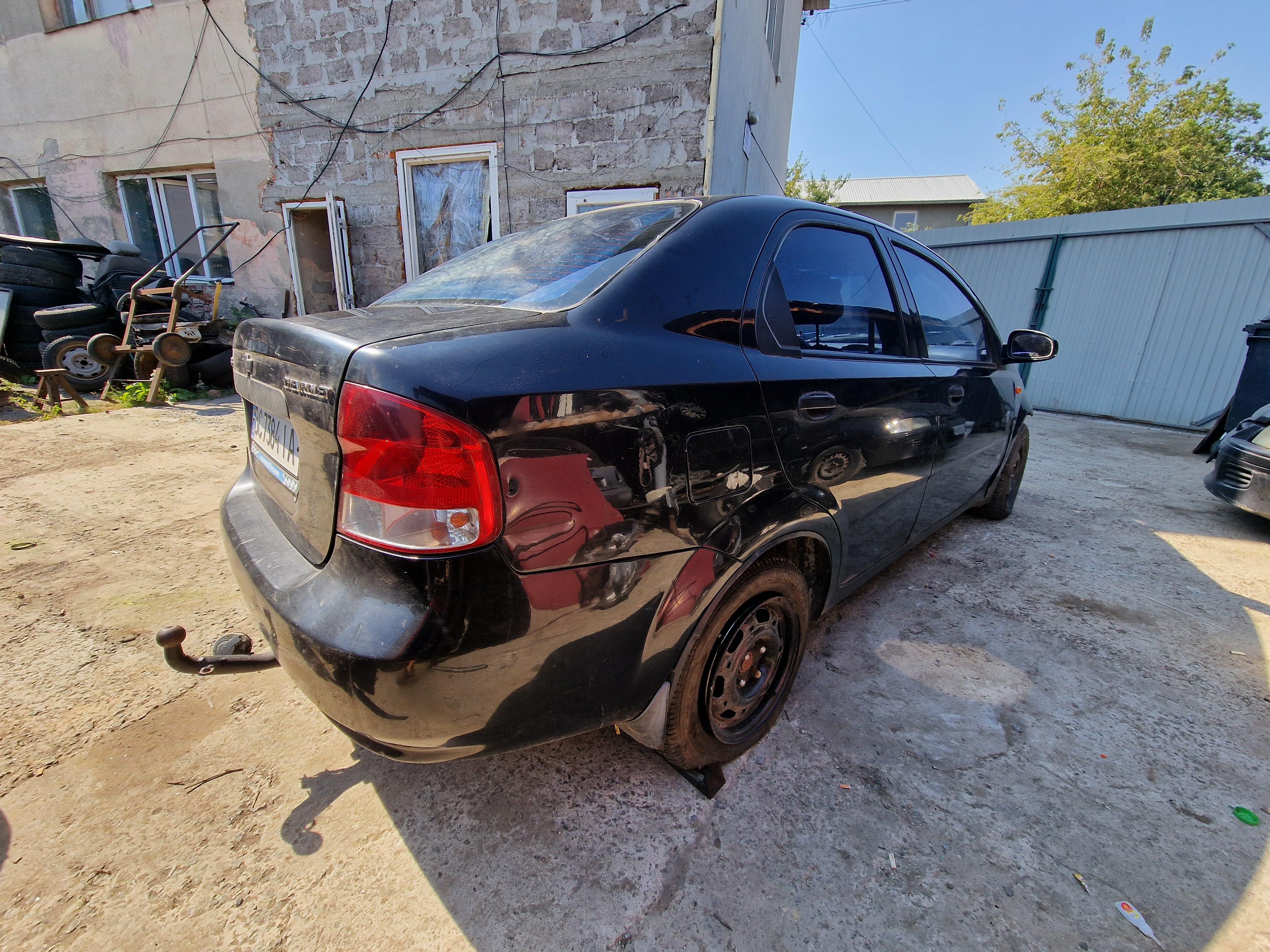 Разборка CHEVROLET AVEO седан (T200) (09.02 - 08) (2002 - 2008)