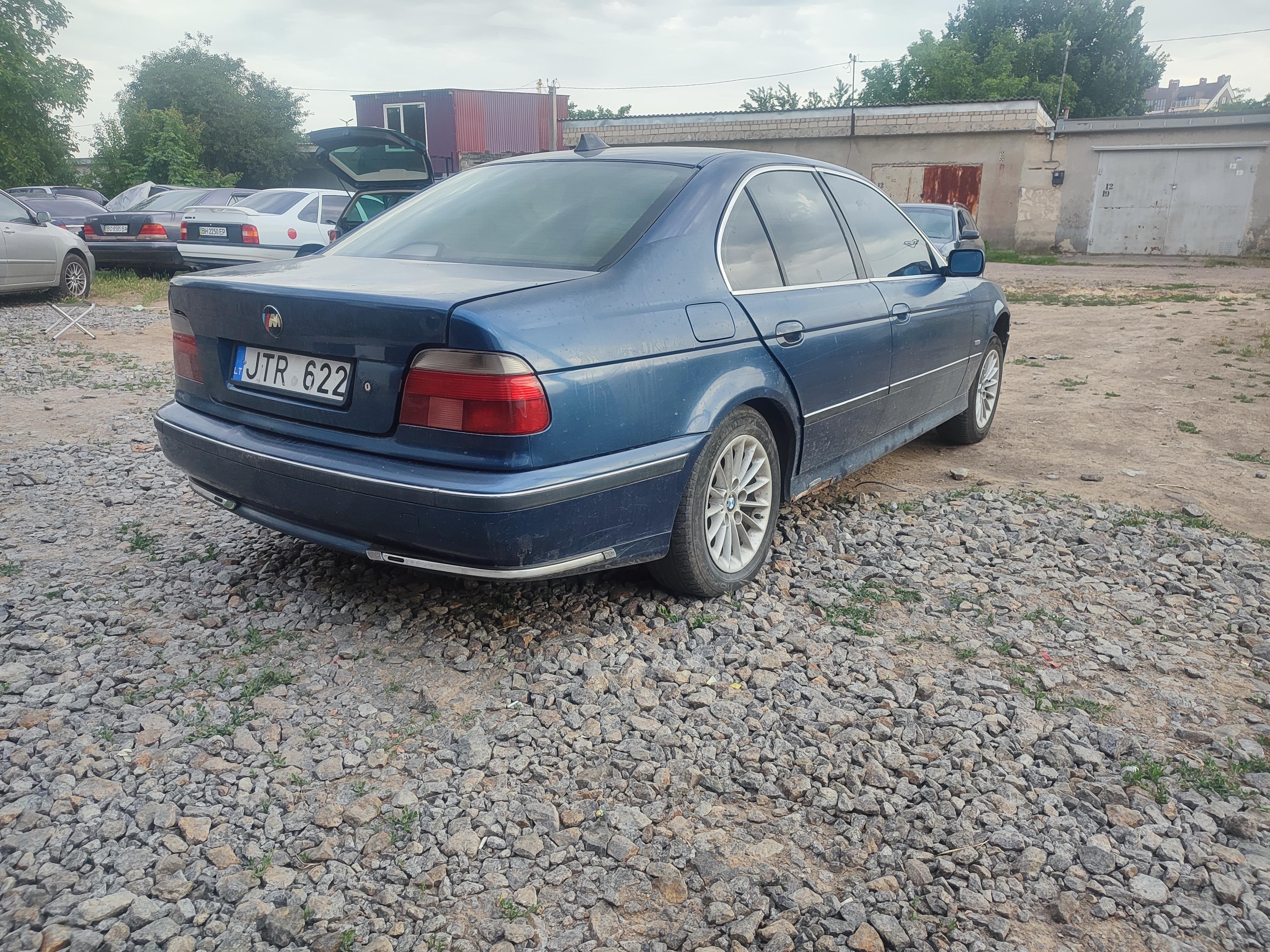 Разборка BMW 5 седан (E39) (1995 - 2003)