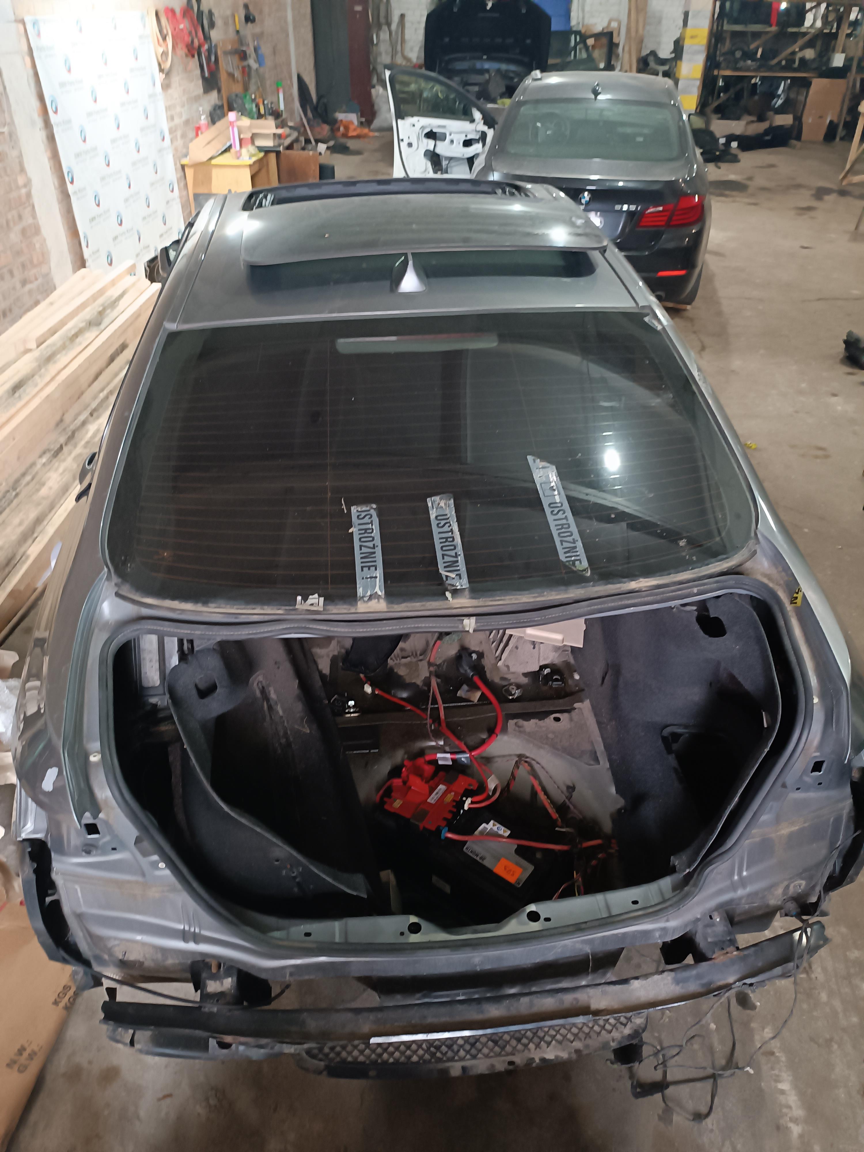 Розбірка BMW 5 седан (F10) (2009 - 2016)