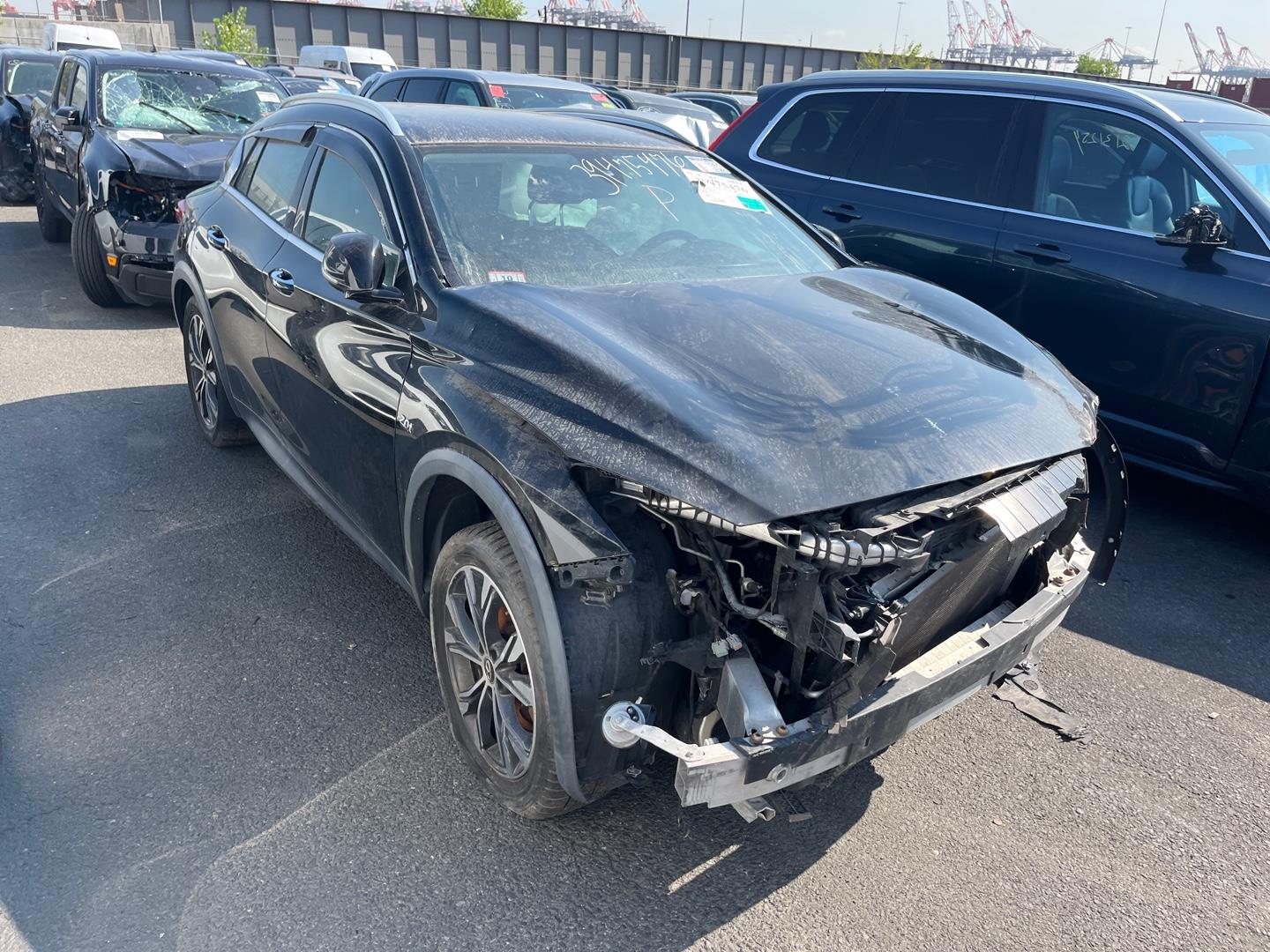 Разборка INFINITI Q30 /QX30 внедорожник (H15E) (2015 - 2026)