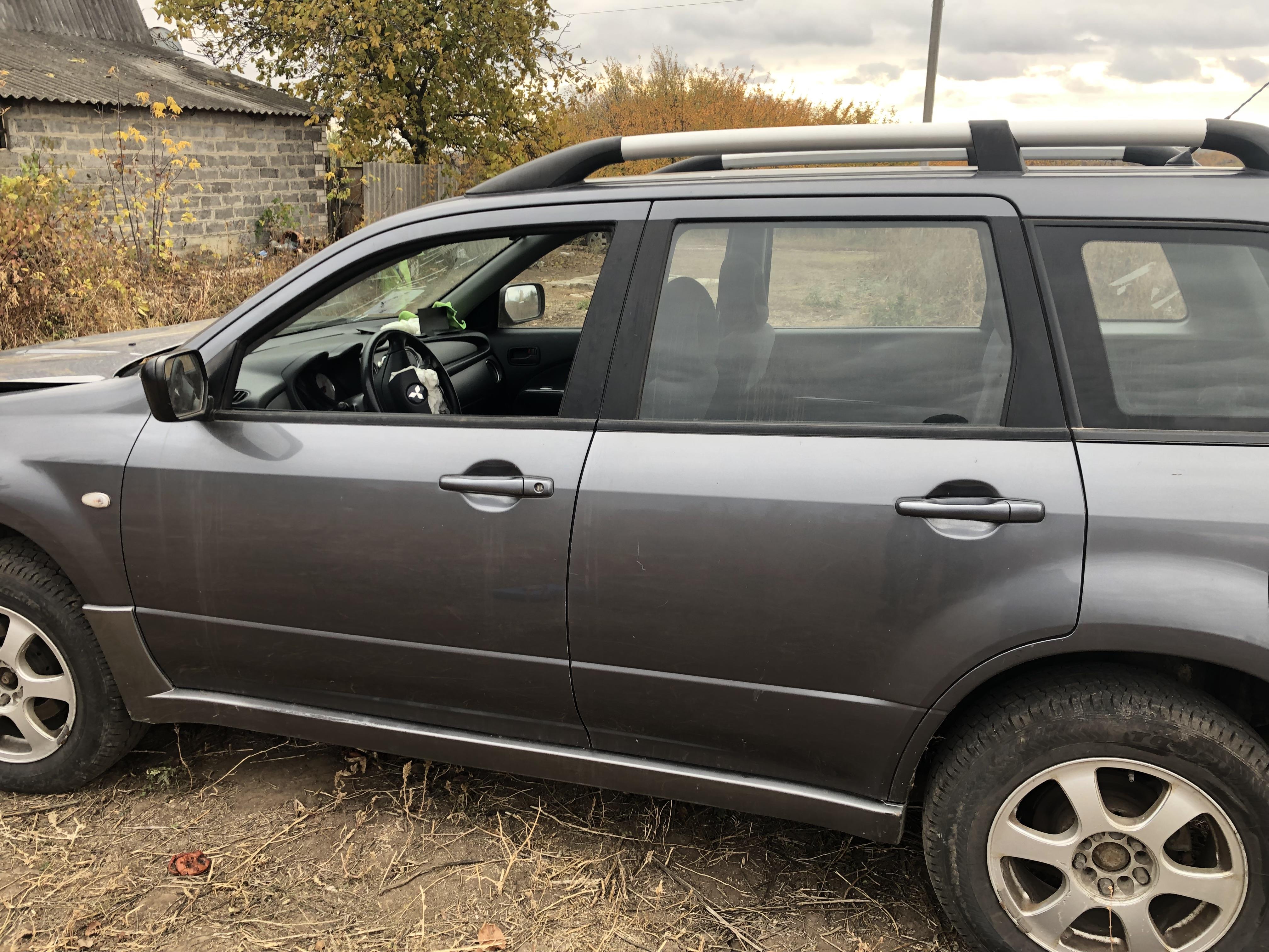 Разборка MITSUBISHI OUTLANDER внедорожник (CU) (2003 - 2008)