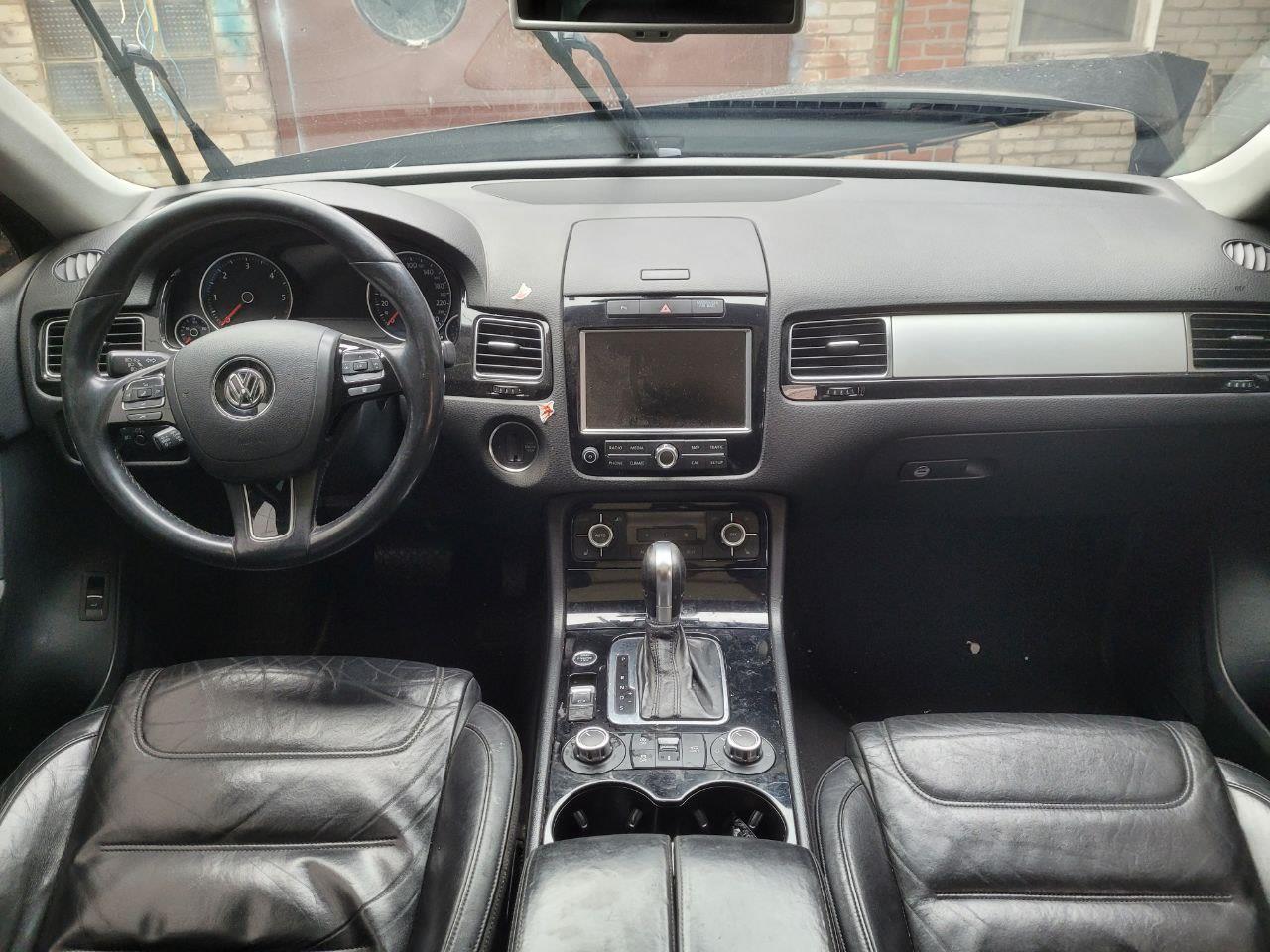 Розбірка VOLKSWAGEN TOUAREG II позашляховик (7P5, 7P6) (2010 - 2017)