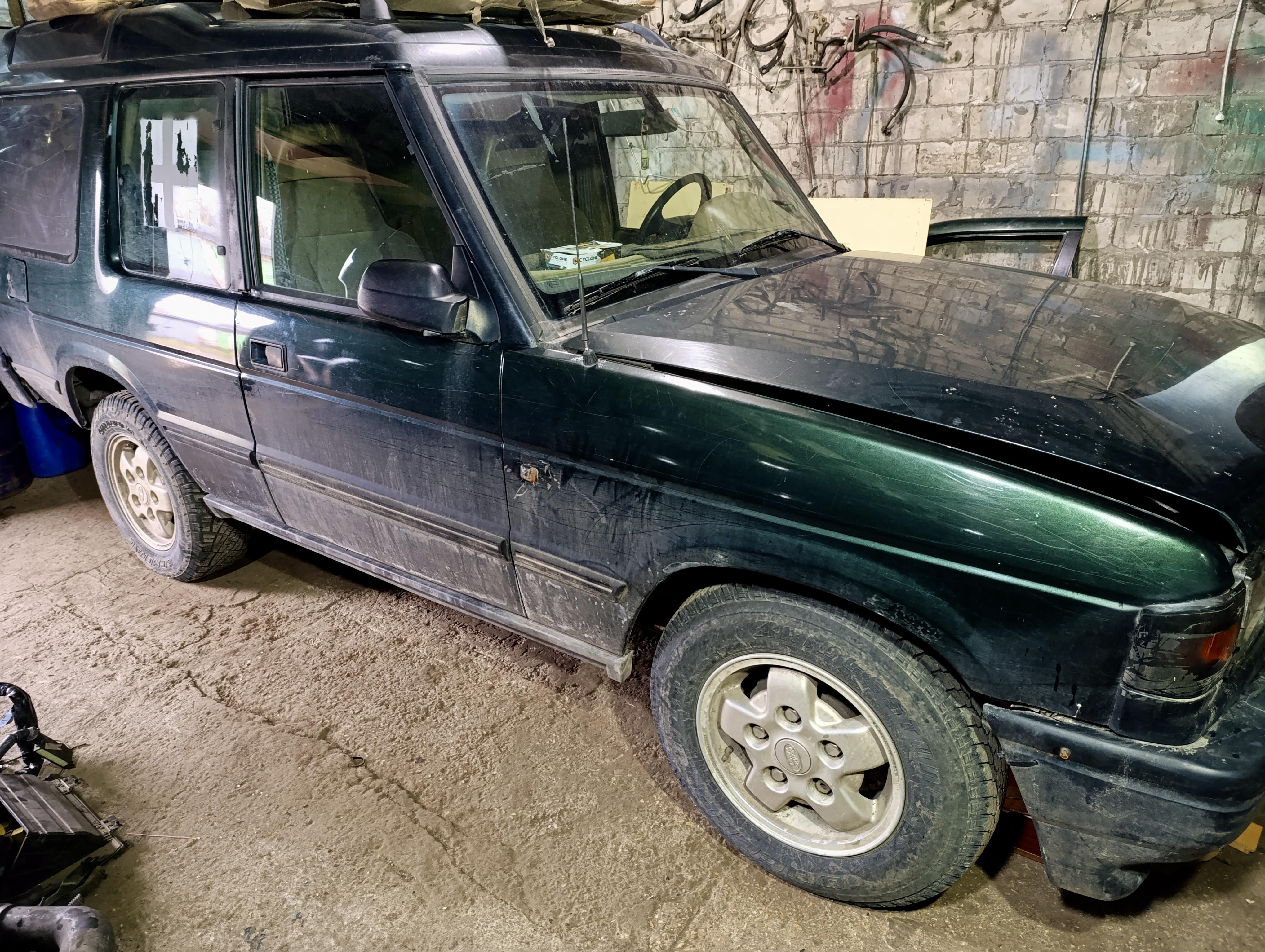 Разборка LAND ROVER DISCOVERY II внедорожник (LJ ,LT) (1994 - 2004)