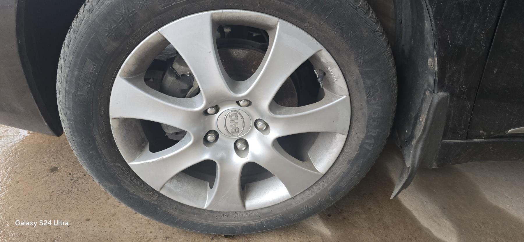 Розбірка BYD F6 седан (08 - ) (2008 - 2025)