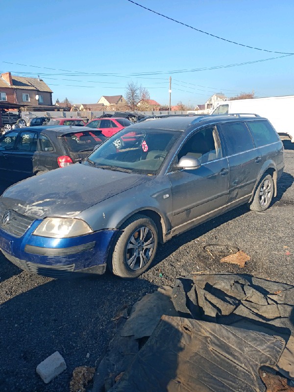 Разборка VOLKSWAGEN PASSAT B5 универсал (3B6) (2000 - 2005)