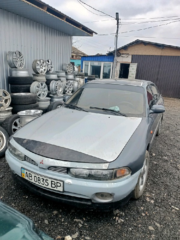 Розбірка MITSUBISHI GALANT VII хетчбек (E5A, E7A, E8A) (1992 - 1996)