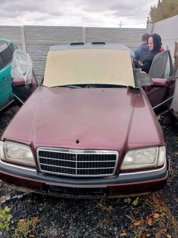 Разборка MERCEDES C седан (W202) (1993 - 2000)