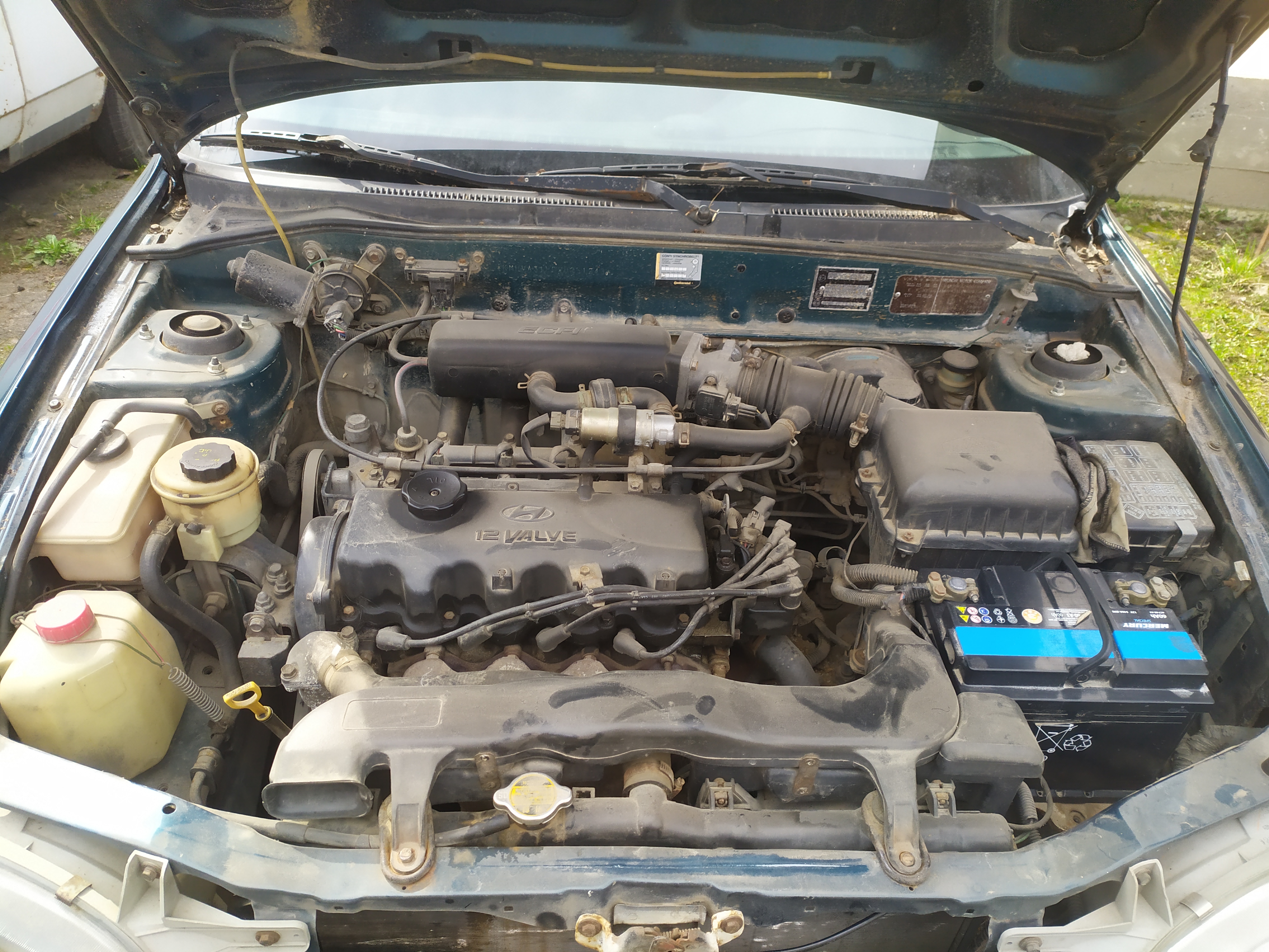 Розбірка HYUNDAI ACCENT I хетчбек (X-3) (1994 - 2002)