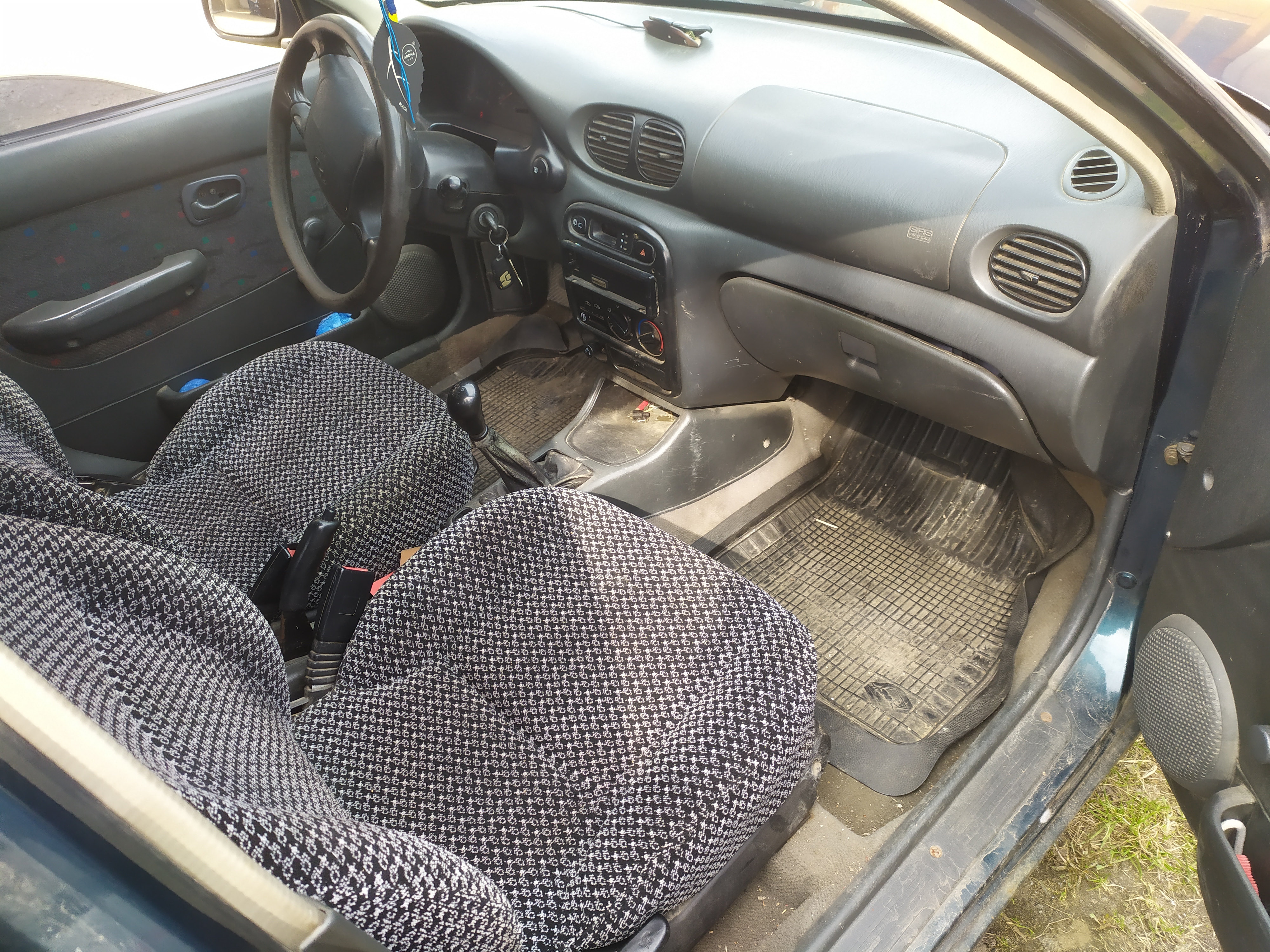 Авторозборка HYUNDAI ACCENT I хетчбек (X-3) (1994 - 2002)