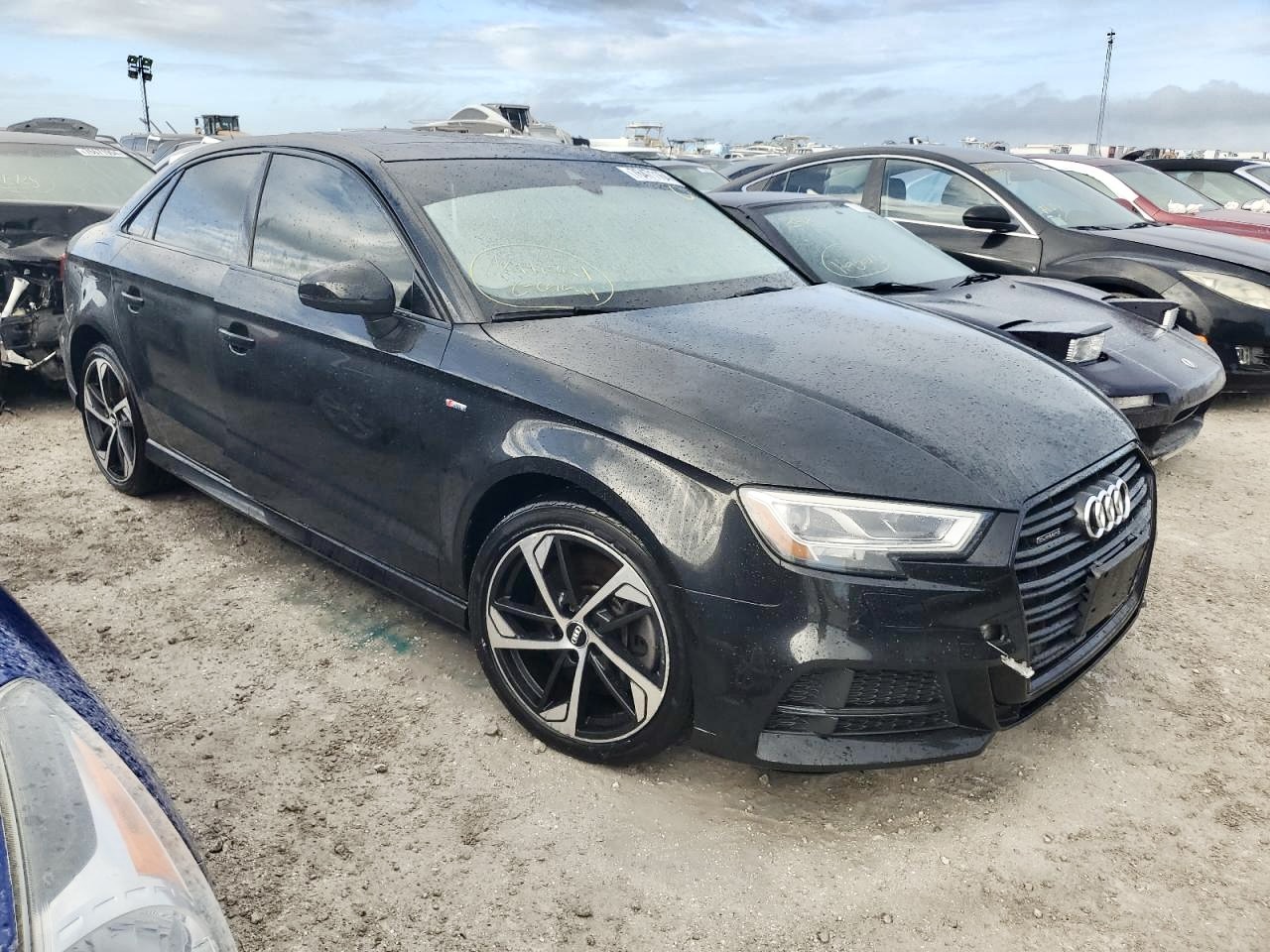 Разборка AUDI A3 седан (8VS, 8VM) (2013 - 2020)