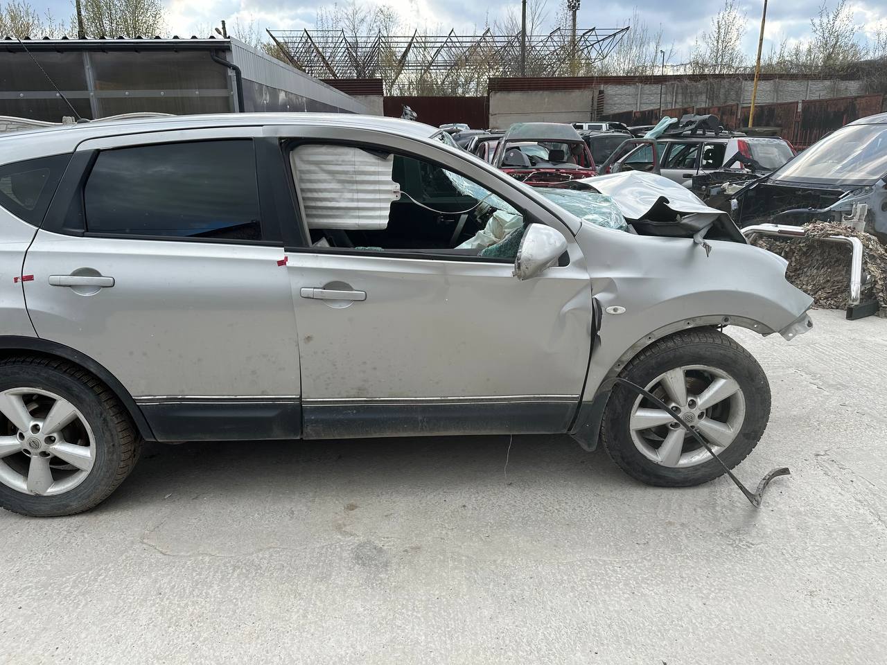 Разборка NISSAN QASHQAI I внедорожник (J10) (10 - 13) (2010 - 2013)