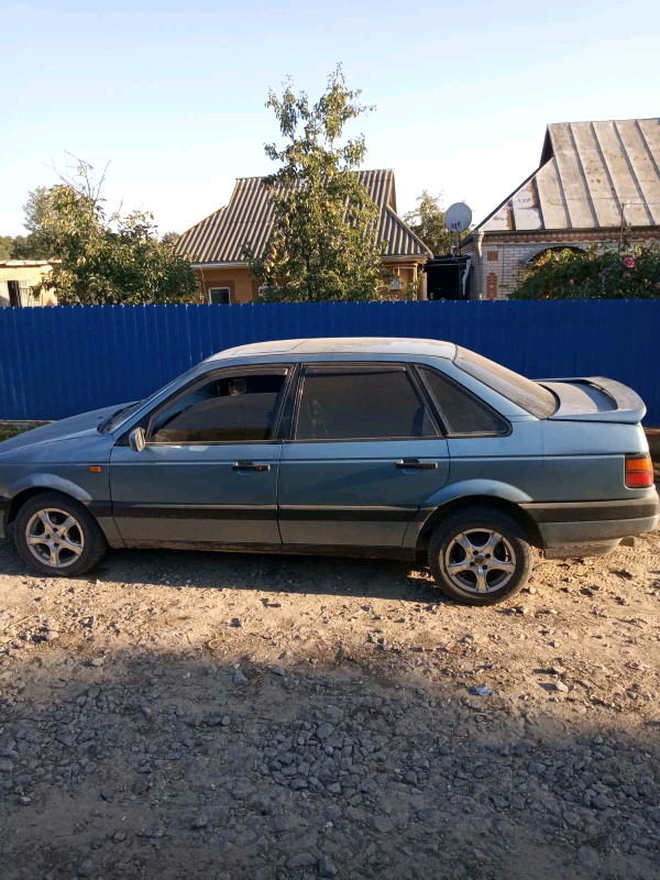 Розбірка VOLKSWAGEN PASSAT B3, B4 седан (3A2, 351, 312) (1988 - 1997)