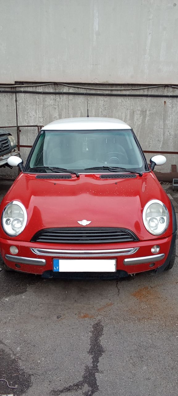 Розбірка MINI COOPER хетчбек (R50, R53) (2001 - 2006)