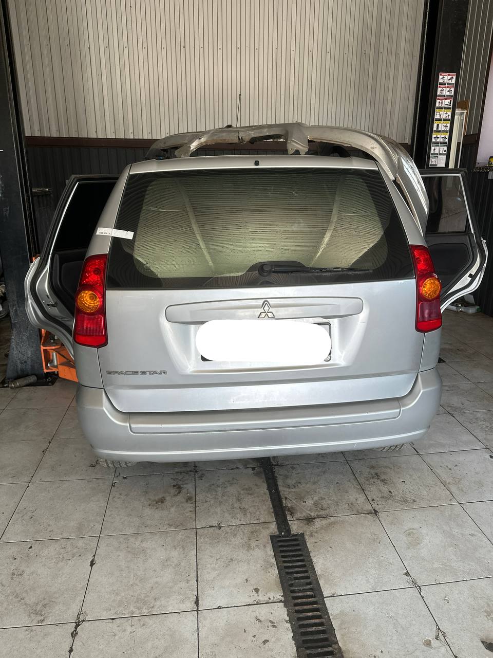 Разборка MITSUBISHI SPACE STAR минивэн (DG0) (1998 - 2004)