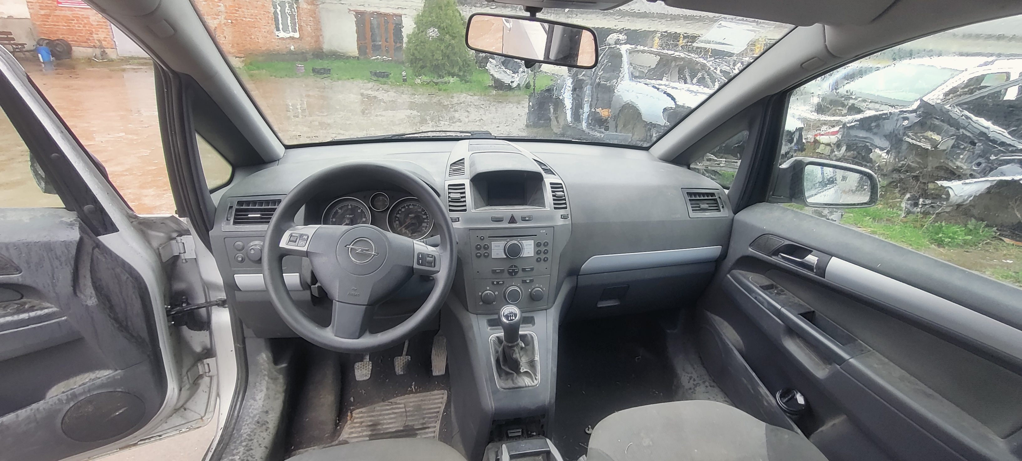 Авторазборка OPEL ZAFIRA B минивэн (A05) (2005 - 2011)