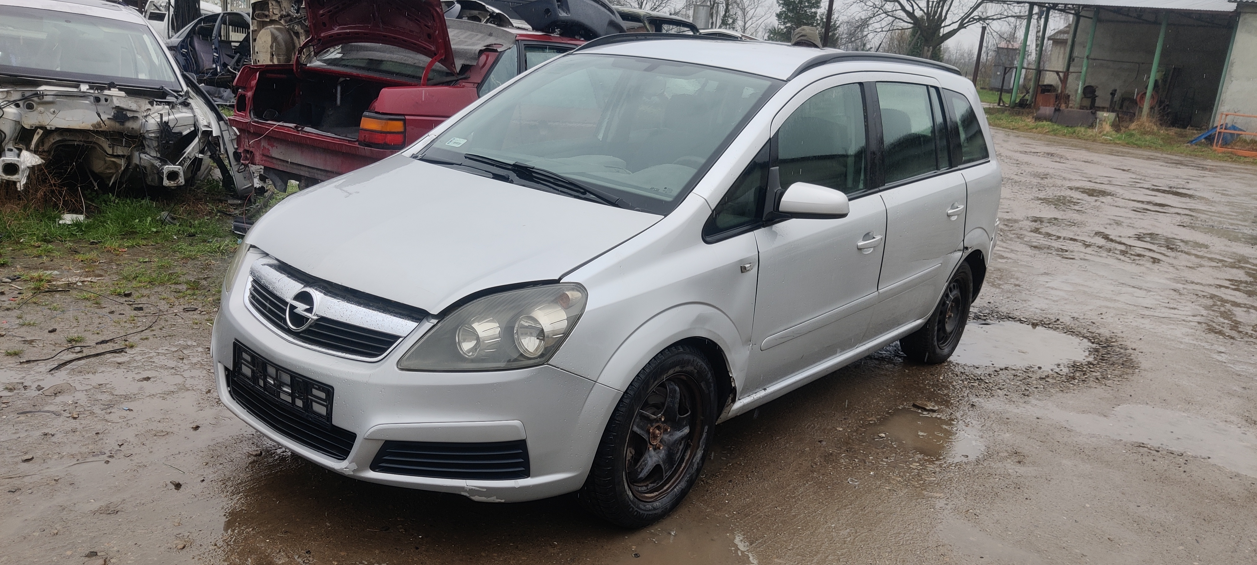 Авторазборка OPEL ZAFIRA B минивэн (A05) (2005 - 2011)