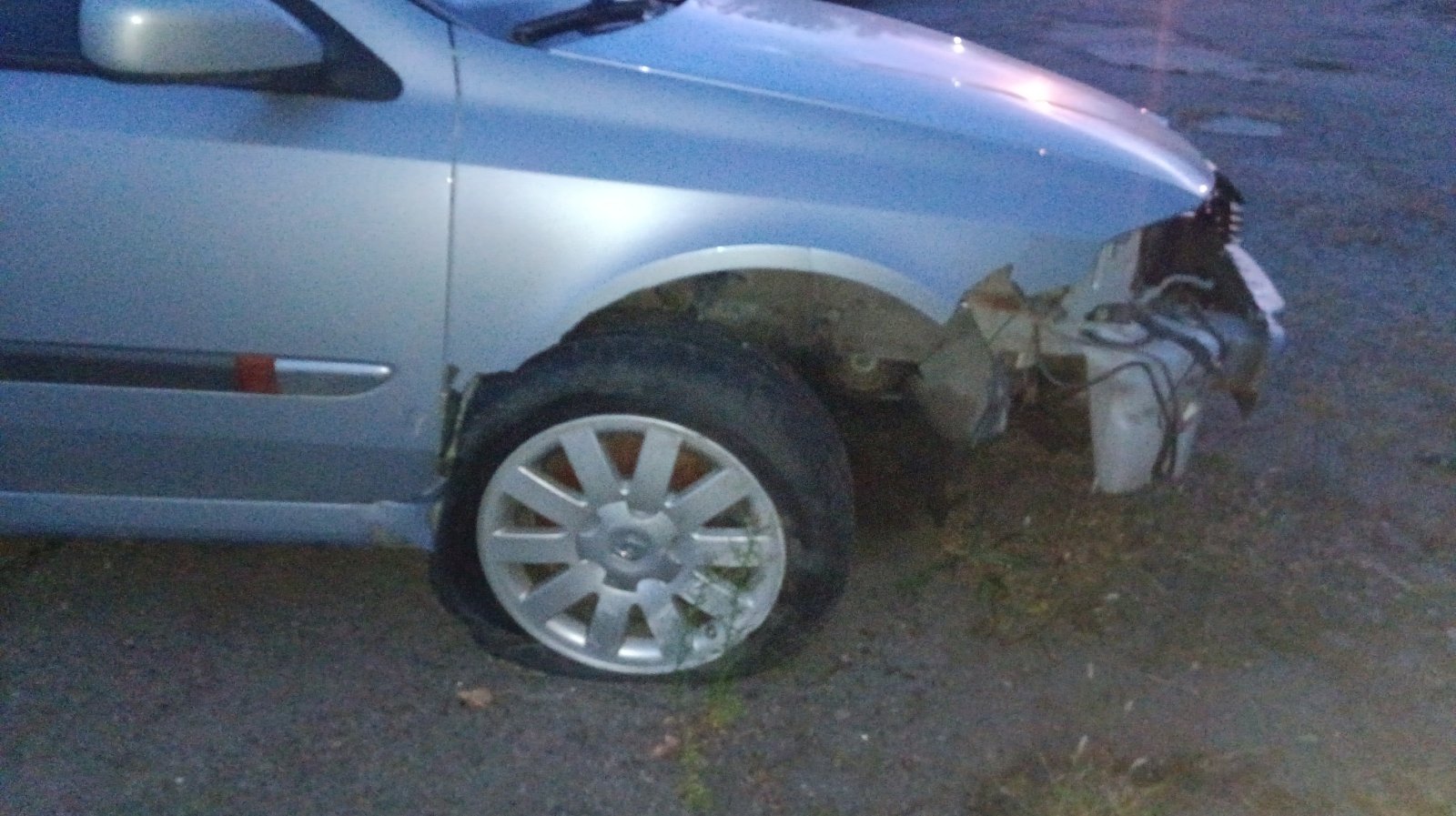 Разборка RENAULT LAGUNA II хэтчбек (BG0, BG1) (2001 - 2007)