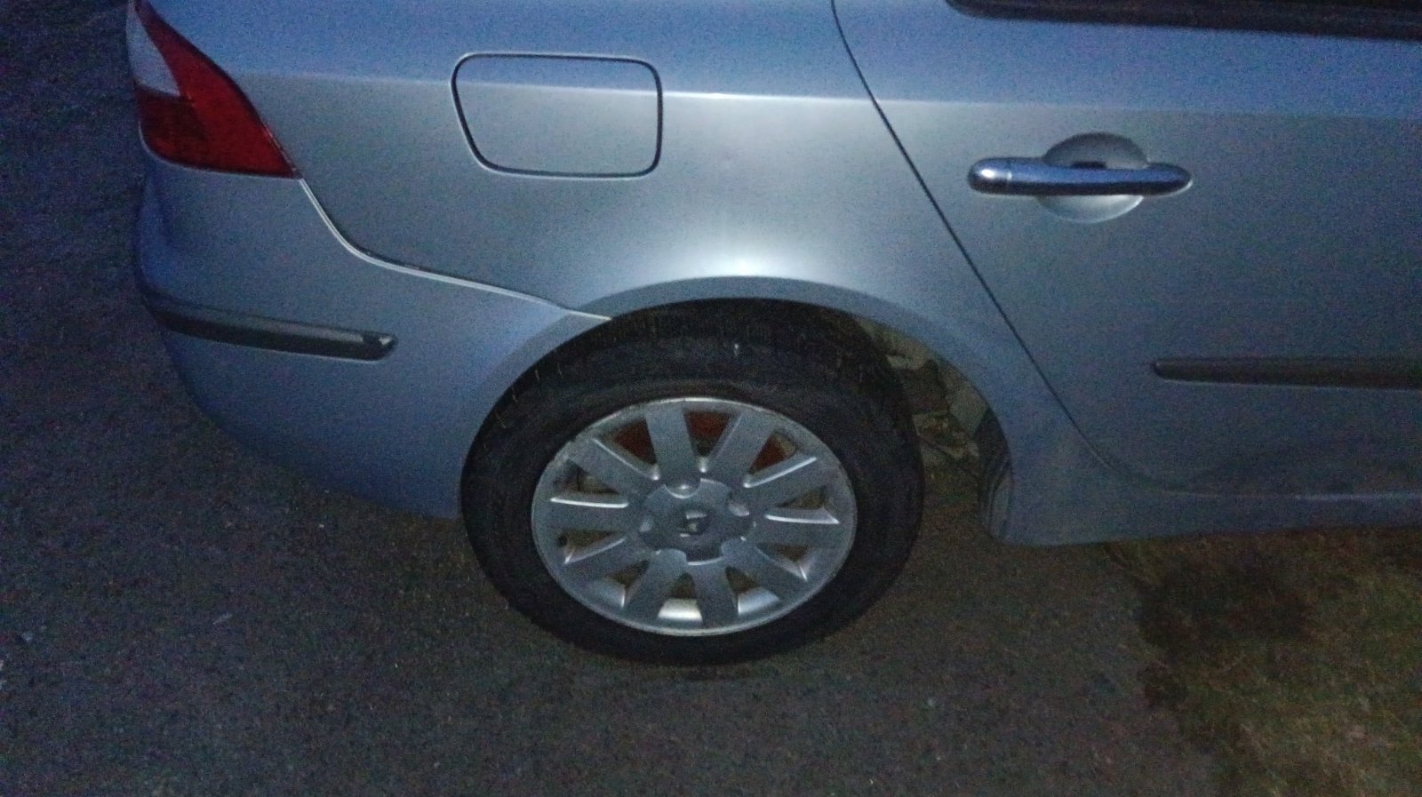 Авторазборка RENAULT LAGUNA II хэтчбек (BG0, BG1) (2001 - 2007)