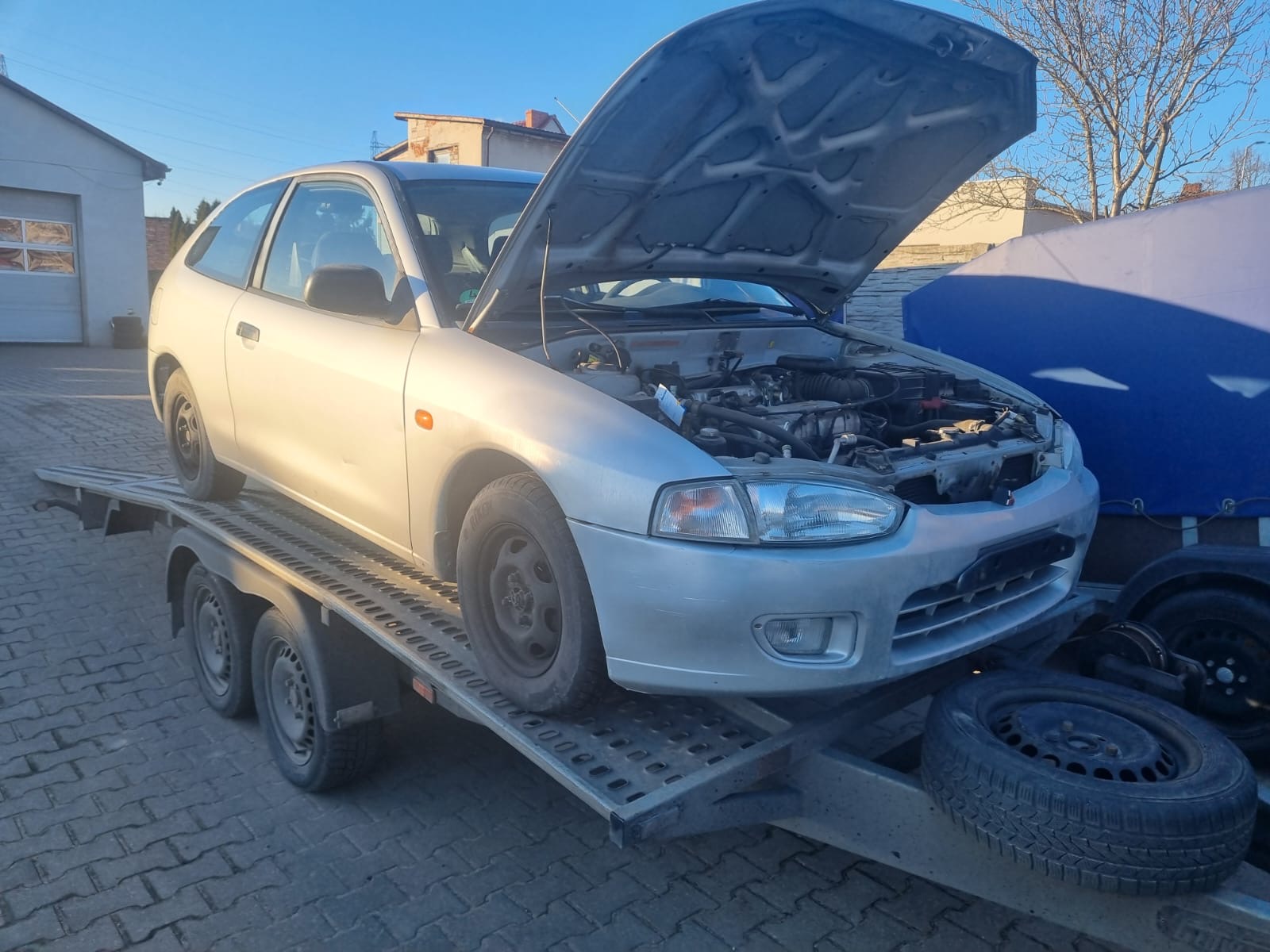 Розбірка MITSUBISHI COLT V хетчбек (CJA) (1996 - 2004)