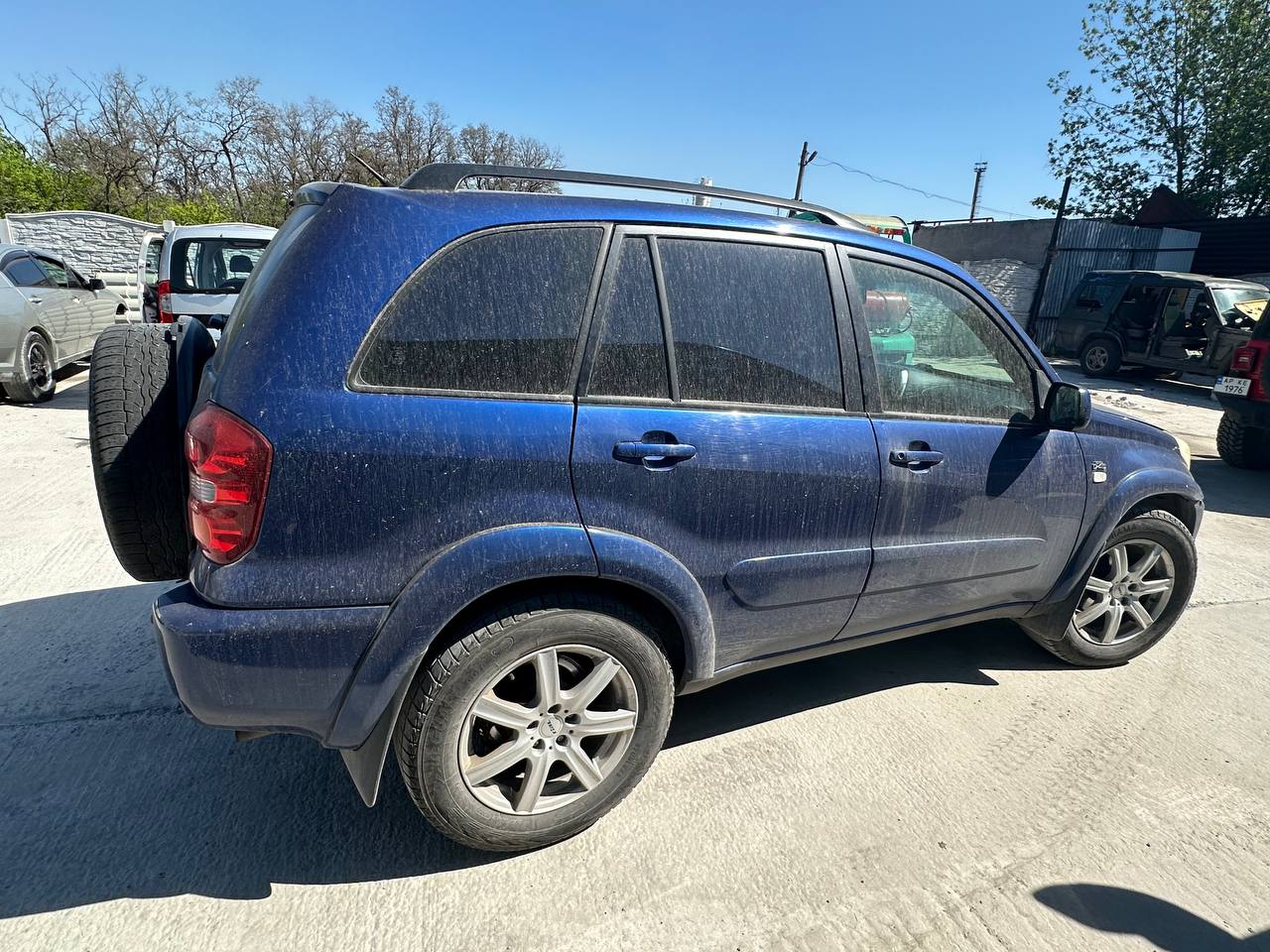 Разборка TOYOTA RAV 4 II внедорожник (XA2) (2000 - 2005)
