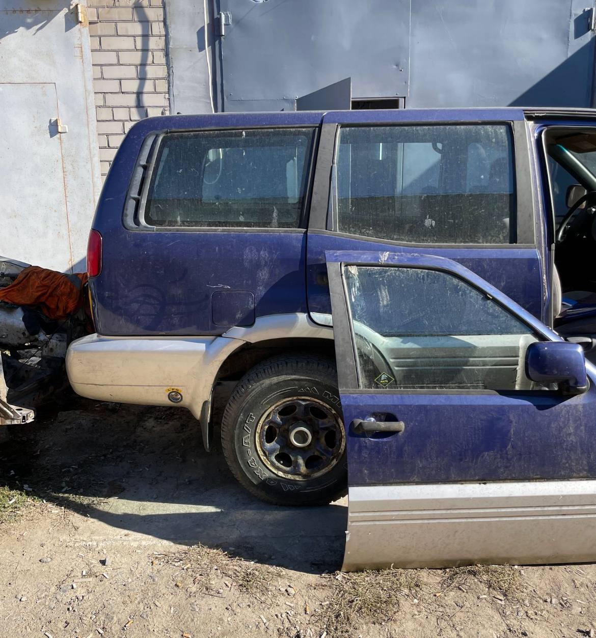 Авторозборка NISSAN TERRANO II позашляховик  (R20) (1993 - 2006)