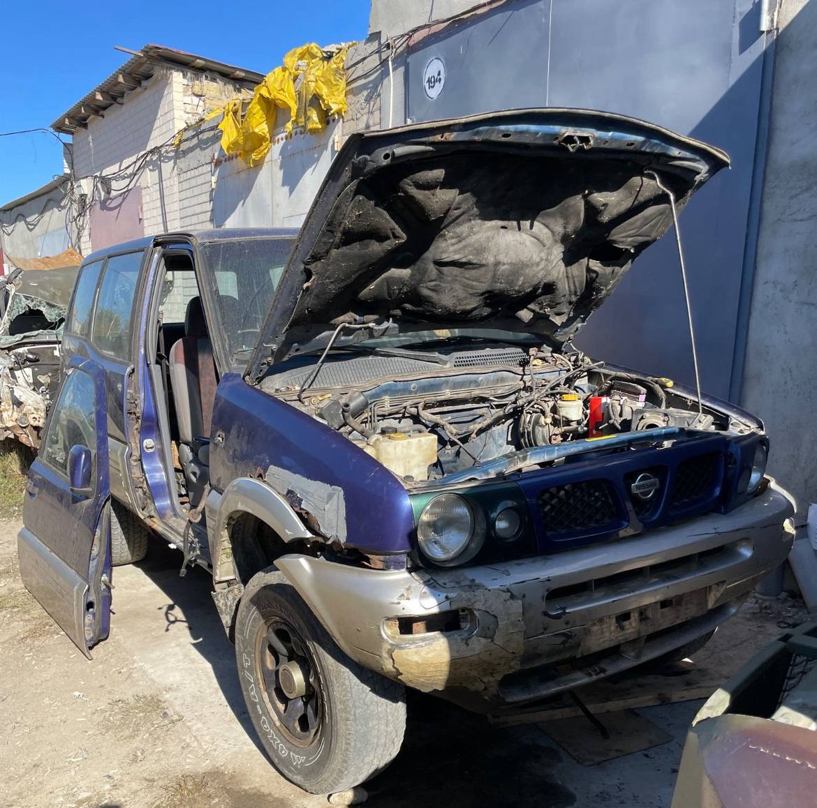 Розбірка NISSAN TERRANO II позашляховик  (R20) (1993 - 2006)