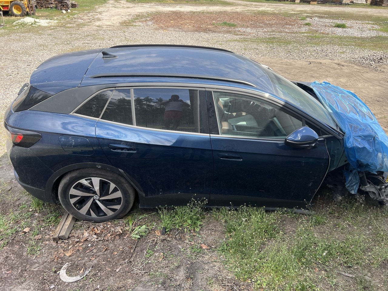 Авторозборка VOLKSWAGEN ID4 позашляховик (E21, E81) (2020 - 2026)