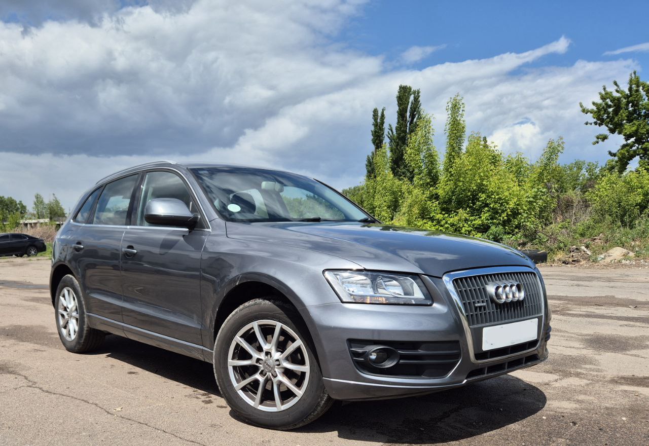 Розбірка AUDI Q5 позашляховик (8RB) (2008 - 2016)
