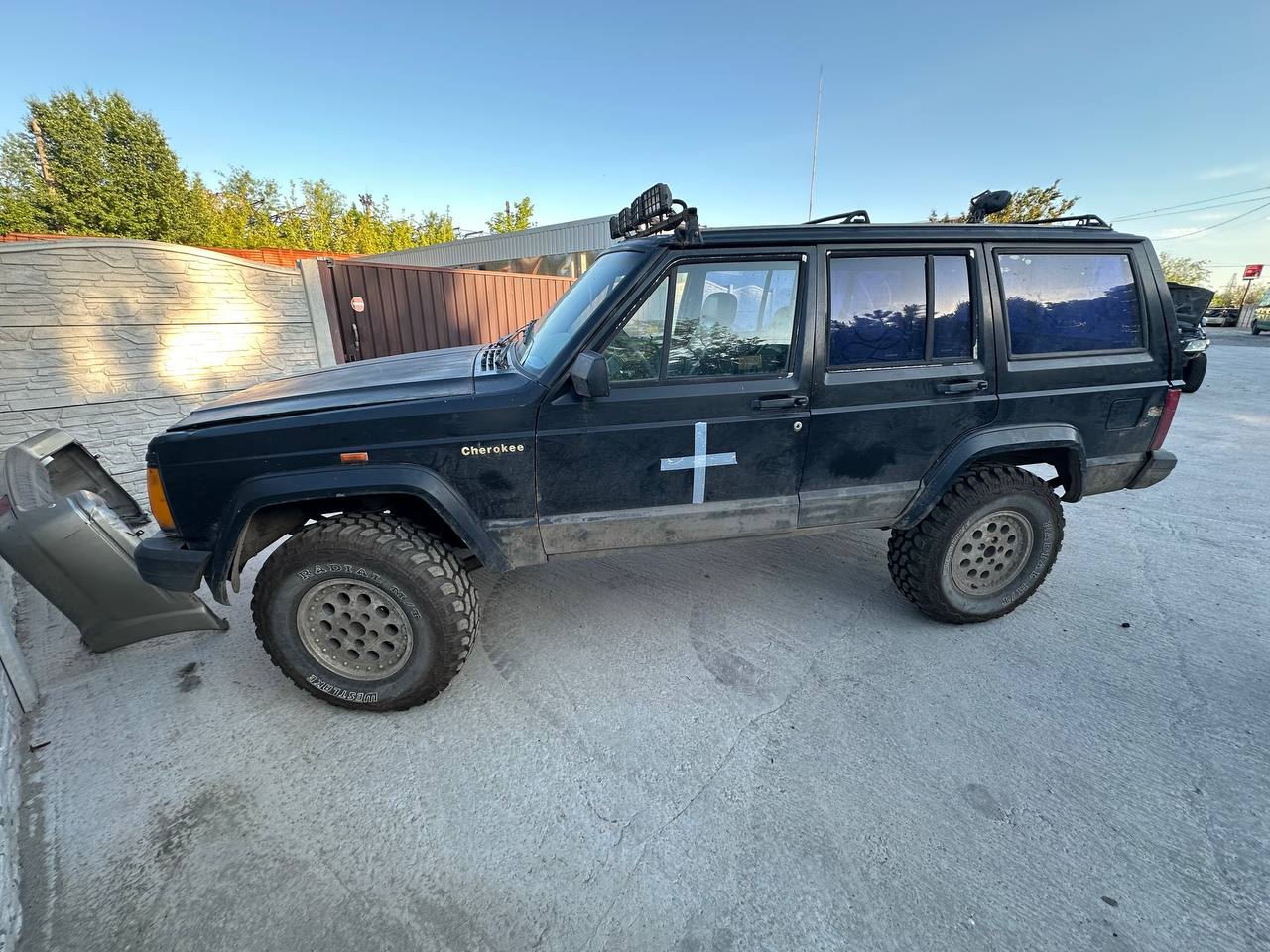 Авторазборка JEEP GRAND CHEROKEE I (EUROPA) (ZJ) внедорожник (1991 - 1999)