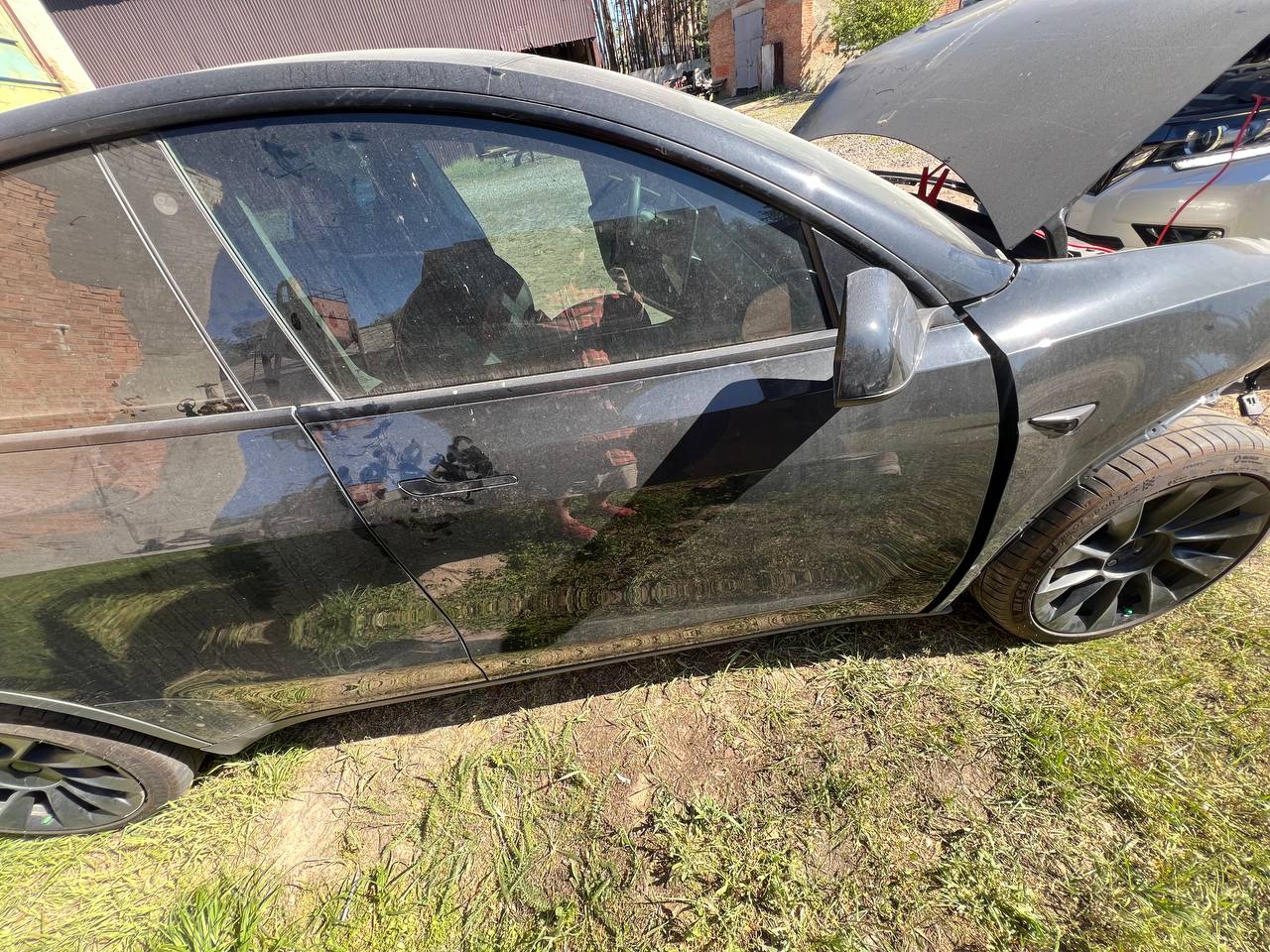 Авторазборка TESLA MODEL Y внедорожник (2019 - 2025)
